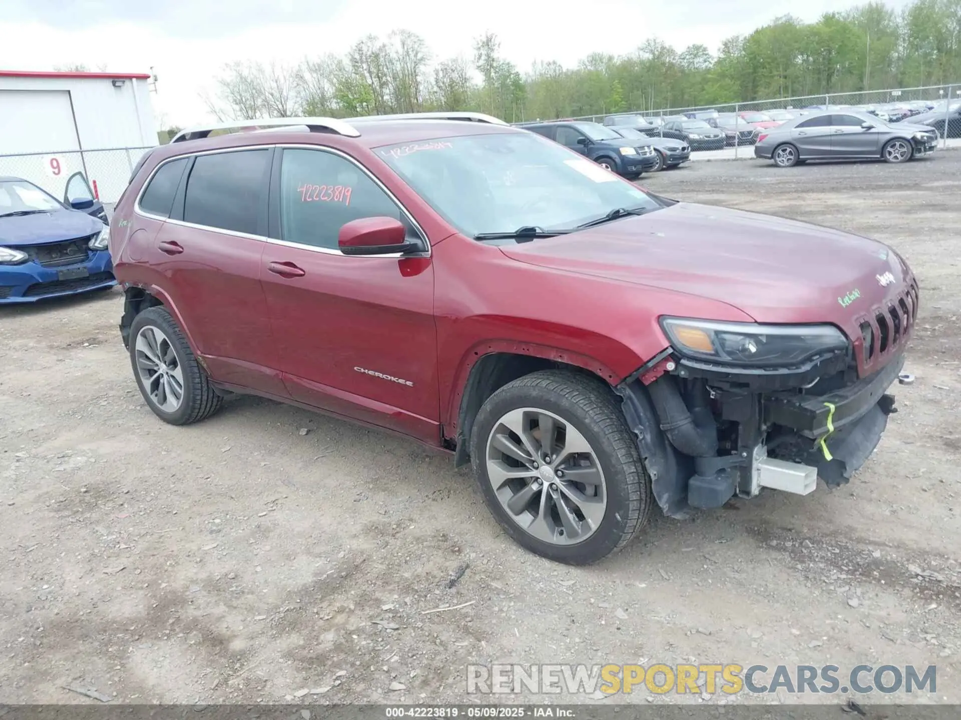 1 Photograph of a damaged car 1C4PJMJN2KD173866 JEEP CHEROKEE 2019