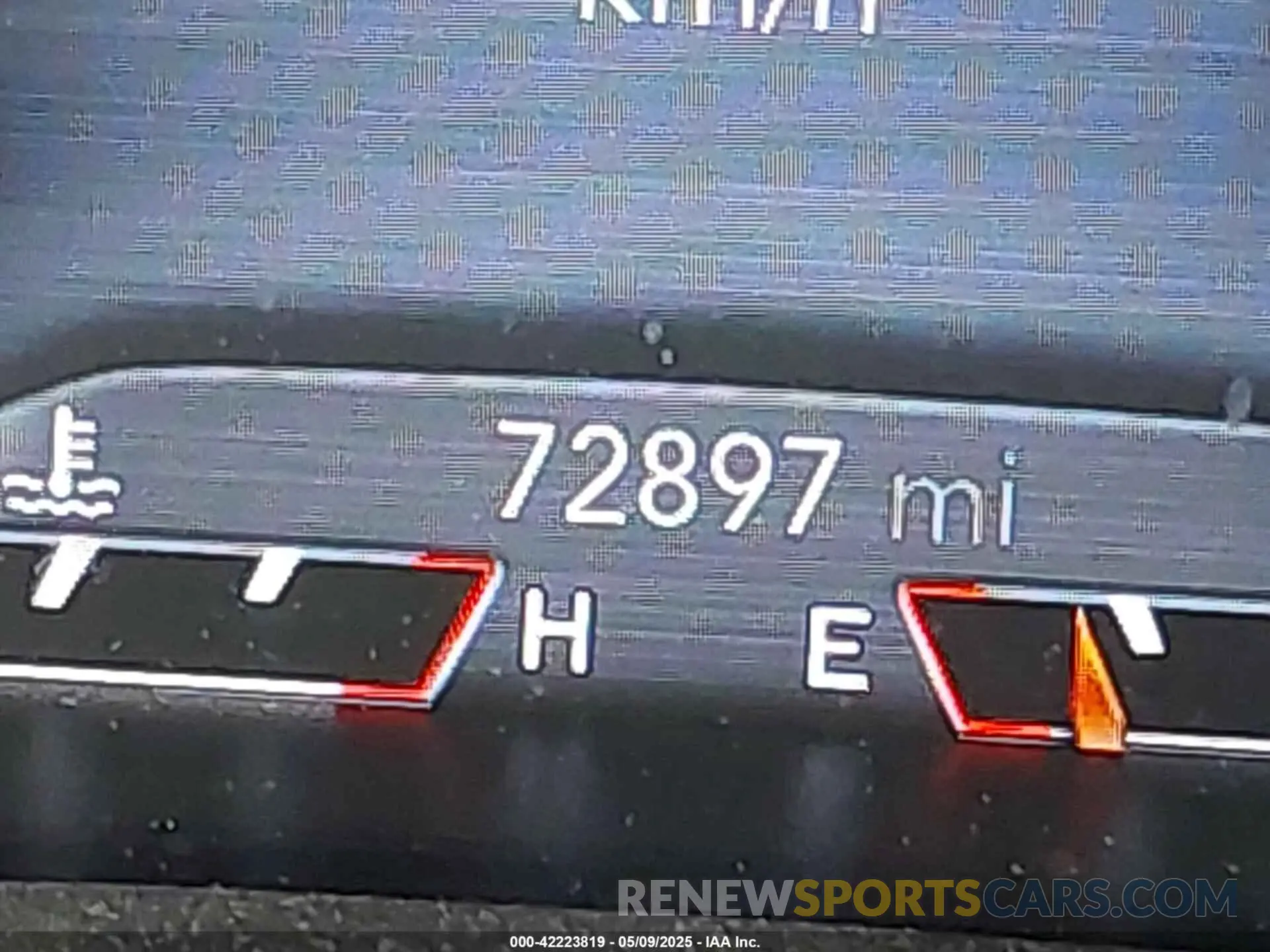 15 Photograph of a damaged car 1C4PJMJN2KD173866 JEEP CHEROKEE 2019
