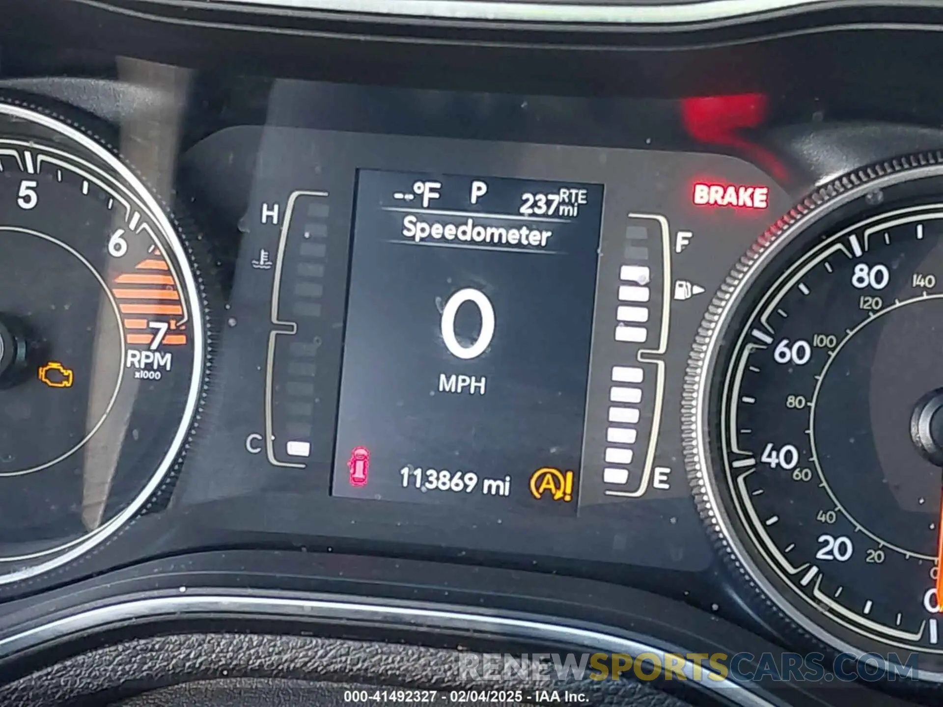 15 Photograph of a damaged car 1C4PJMLB1KD166927 JEEP CHEROKEE 2019