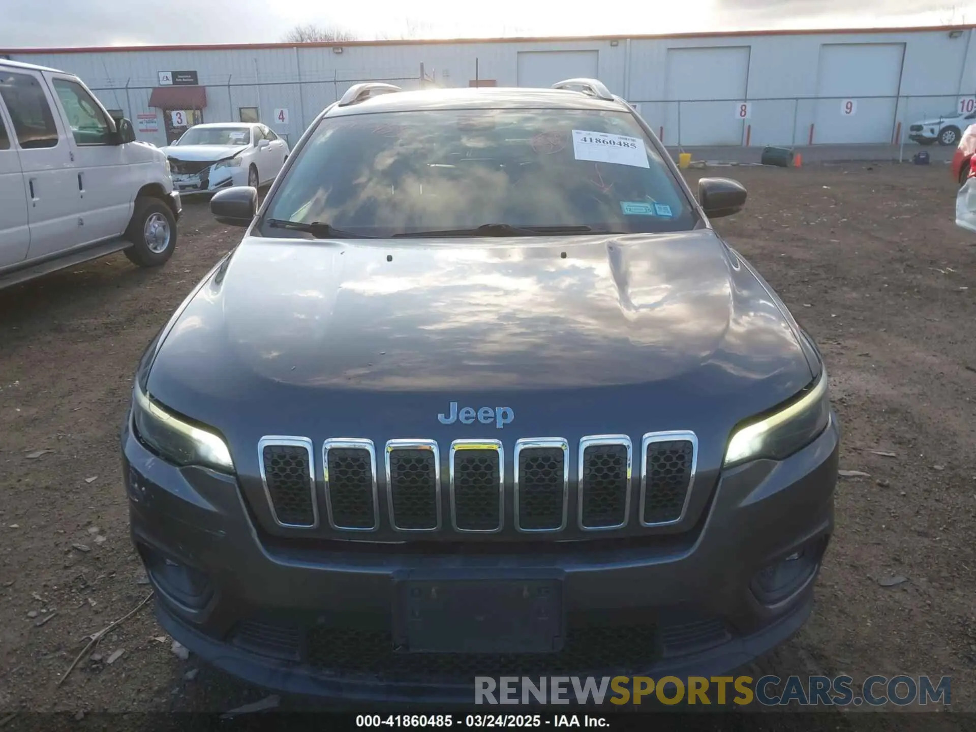 12 Photograph of a damaged car 1C4PJMLB1KD311884 JEEP CHEROKEE 2019