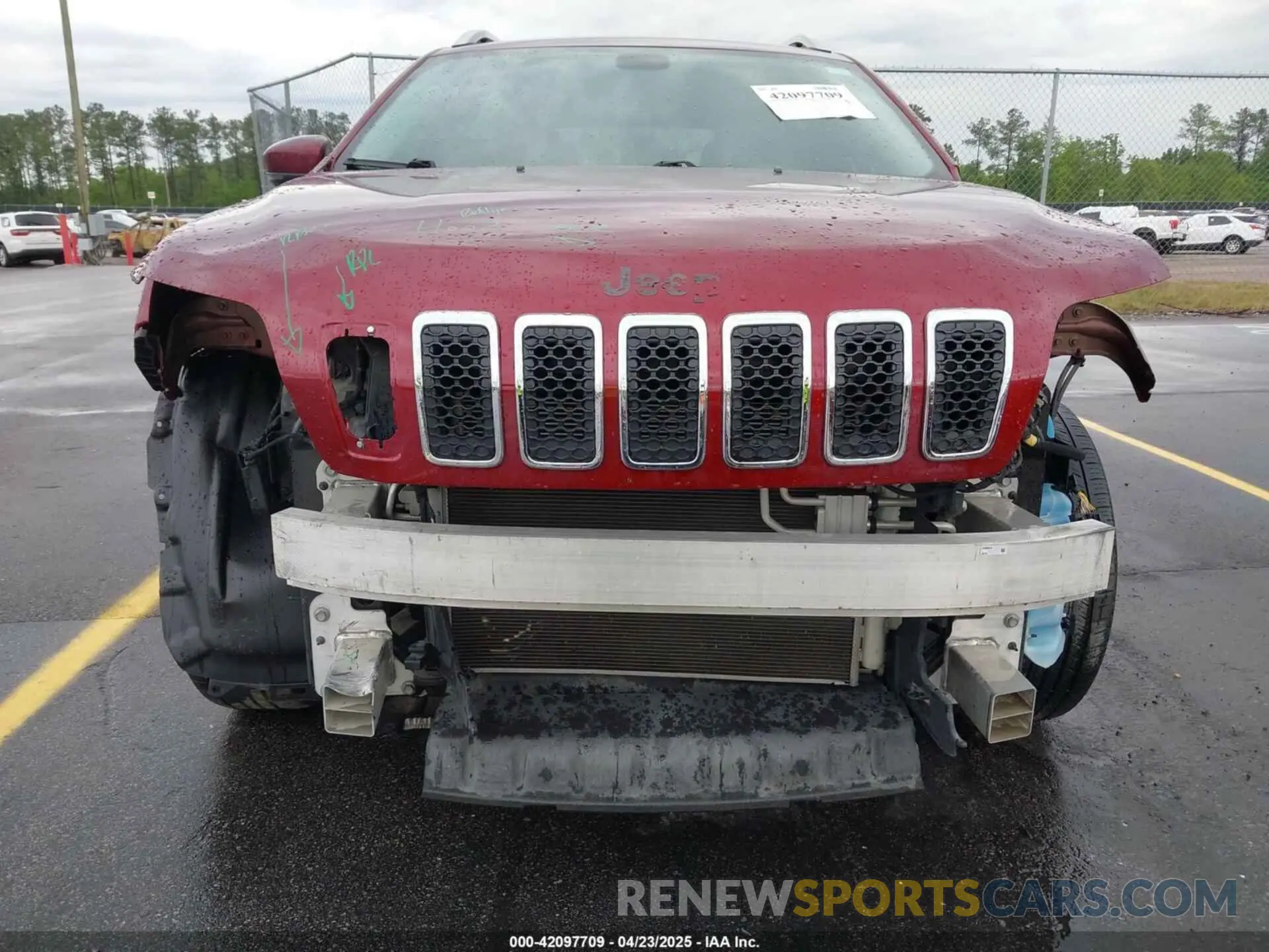 6 Photograph of a damaged car 1C4PJMLB2KD104856 JEEP CHEROKEE 2019