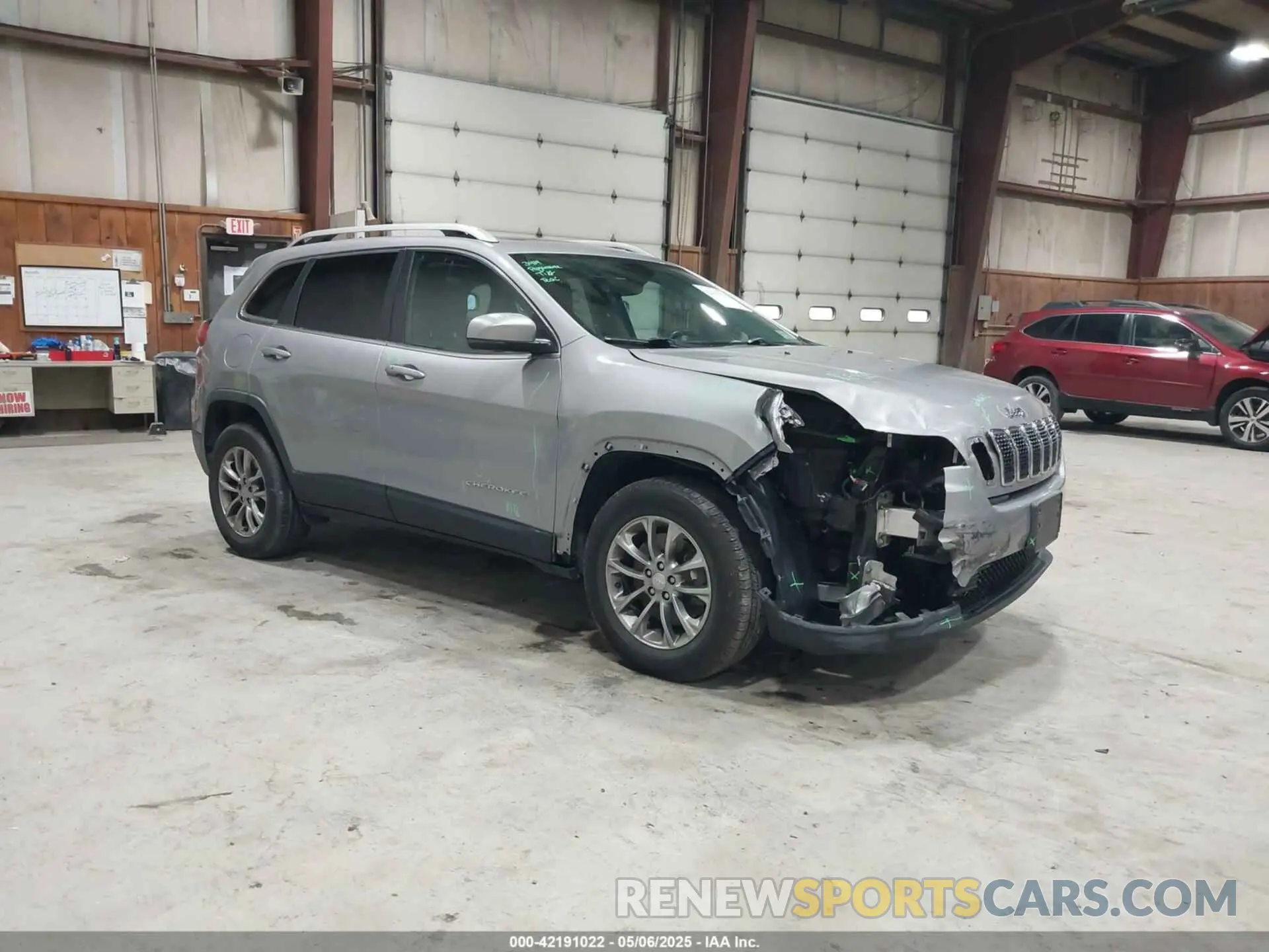 1 Photograph of a damaged car 1C4PJMLB2KD289149 JEEP CHEROKEE 2019