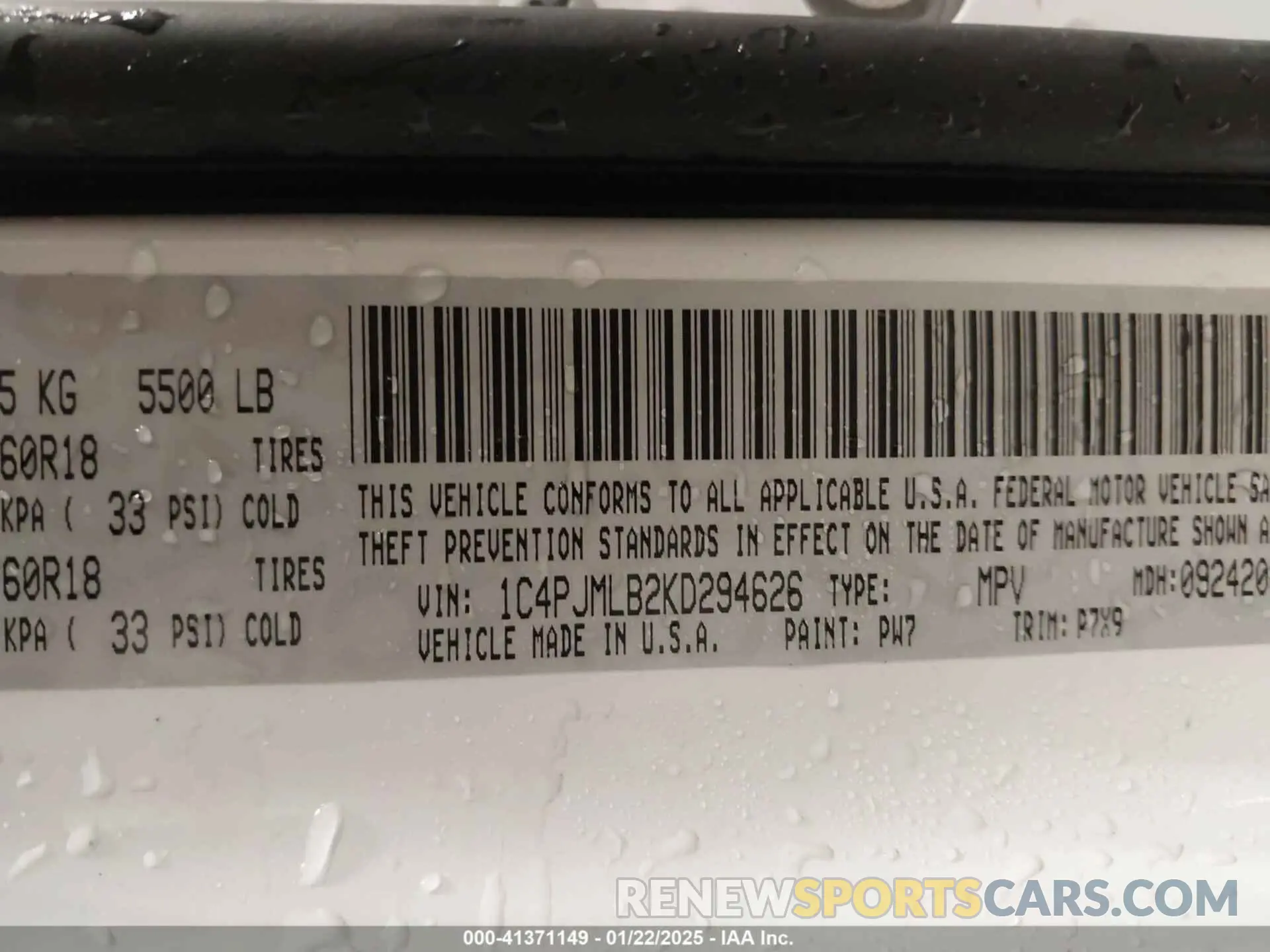 9 Photograph of a damaged car 1C4PJMLB2KD294626 JEEP CHEROKEE 2019
