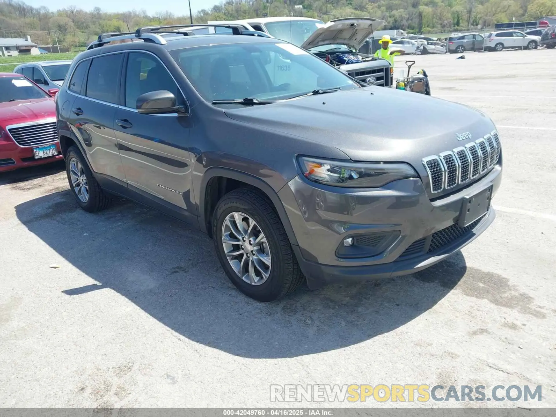 1 Photograph of a damaged car 1C4PJMLB2KD457758 JEEP CHEROKEE 2019