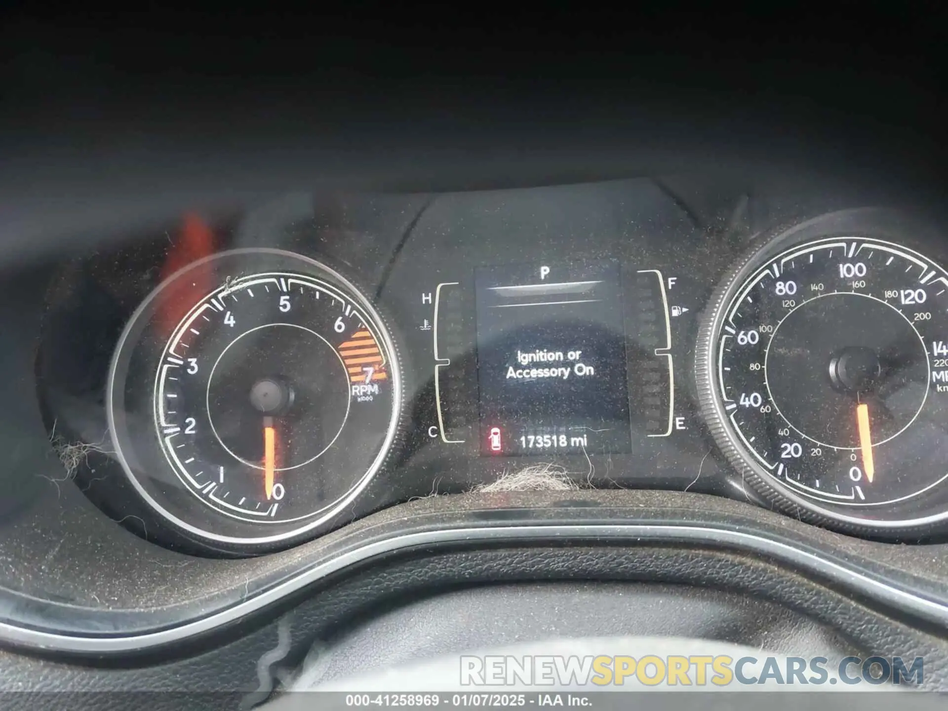 7 Photograph of a damaged car 1C4PJMLB3KD173054 JEEP CHEROKEE 2019