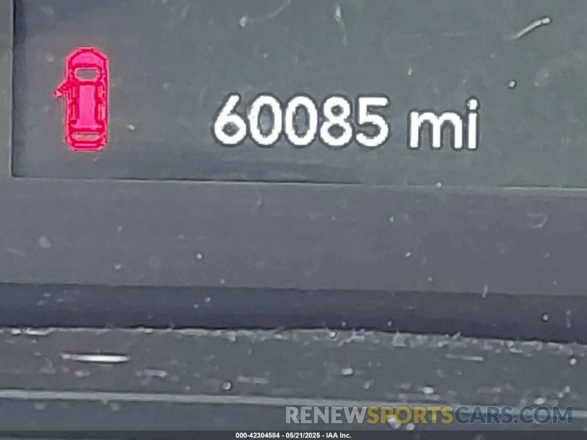 16 Photograph of a damaged car 1C4PJMLB3KD351495 JEEP CHEROKEE 2019
