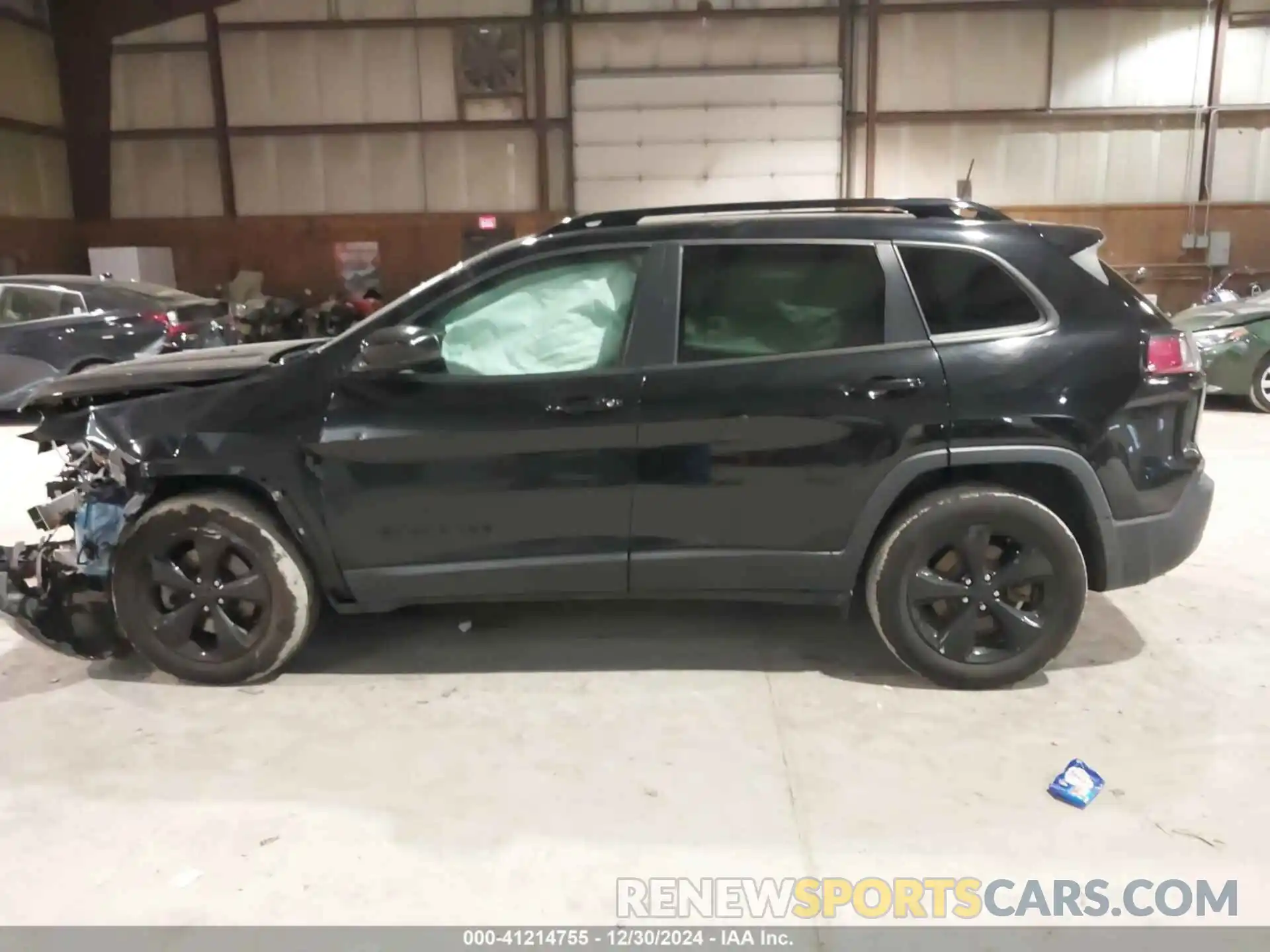 14 Photograph of a damaged car 1C4PJMLB3KD437485 JEEP CHEROKEE 2019