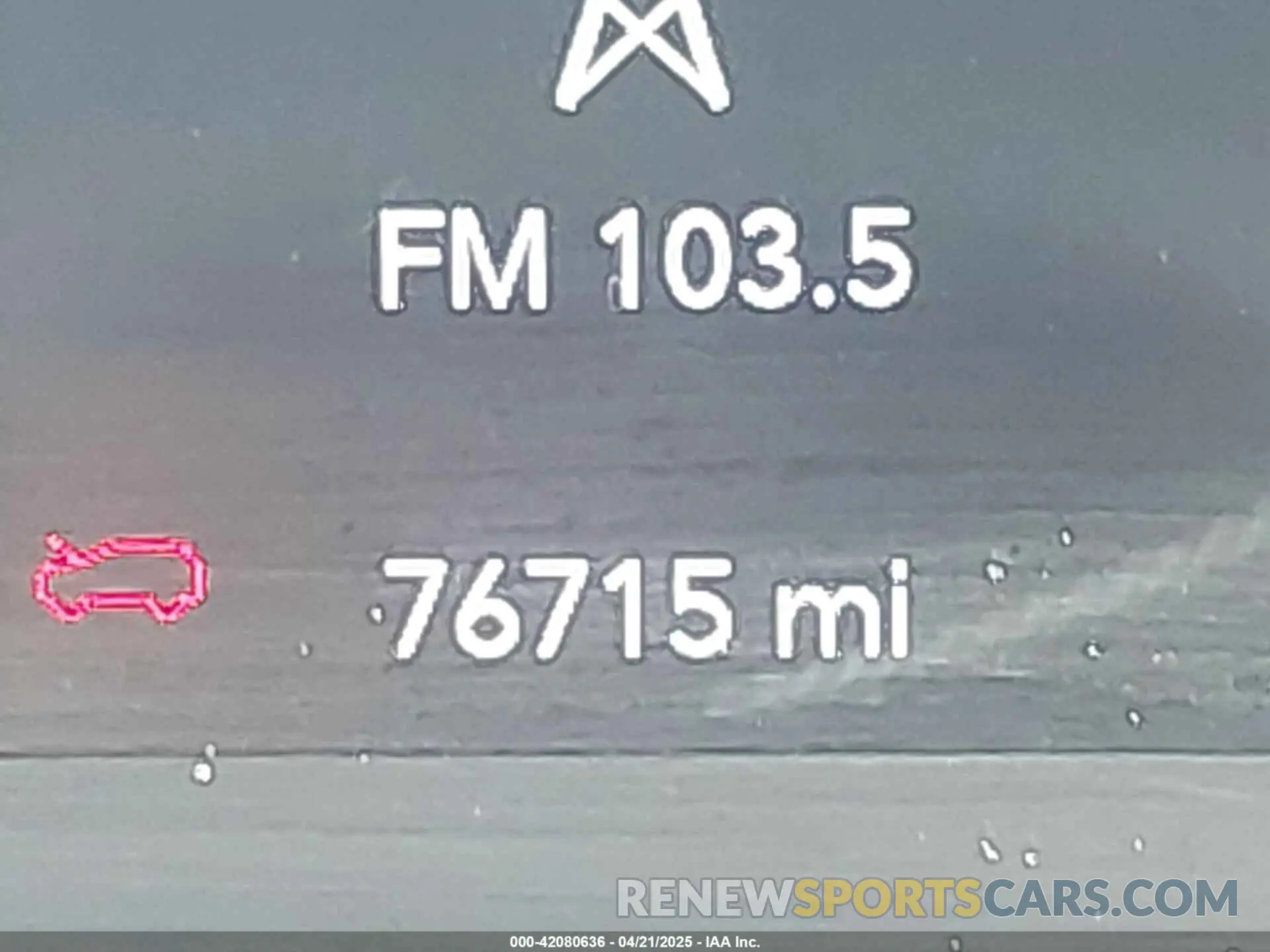 15 Photograph of a damaged car 1C4PJMLB4KD139544 JEEP CHEROKEE 2019
