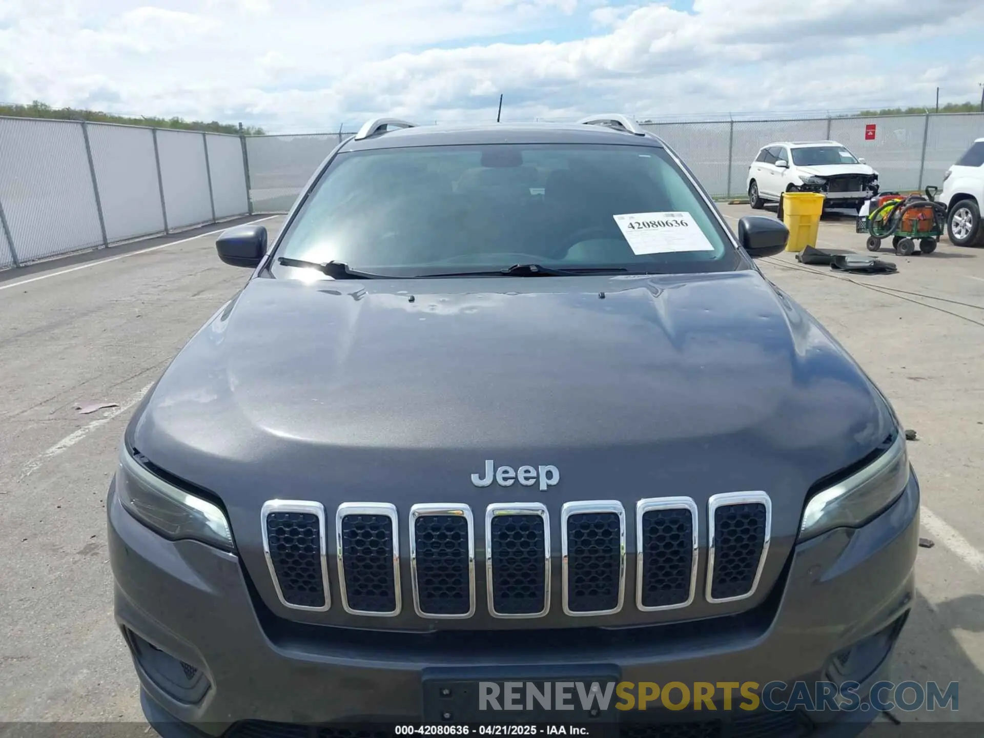6 Photograph of a damaged car 1C4PJMLB4KD139544 JEEP CHEROKEE 2019
