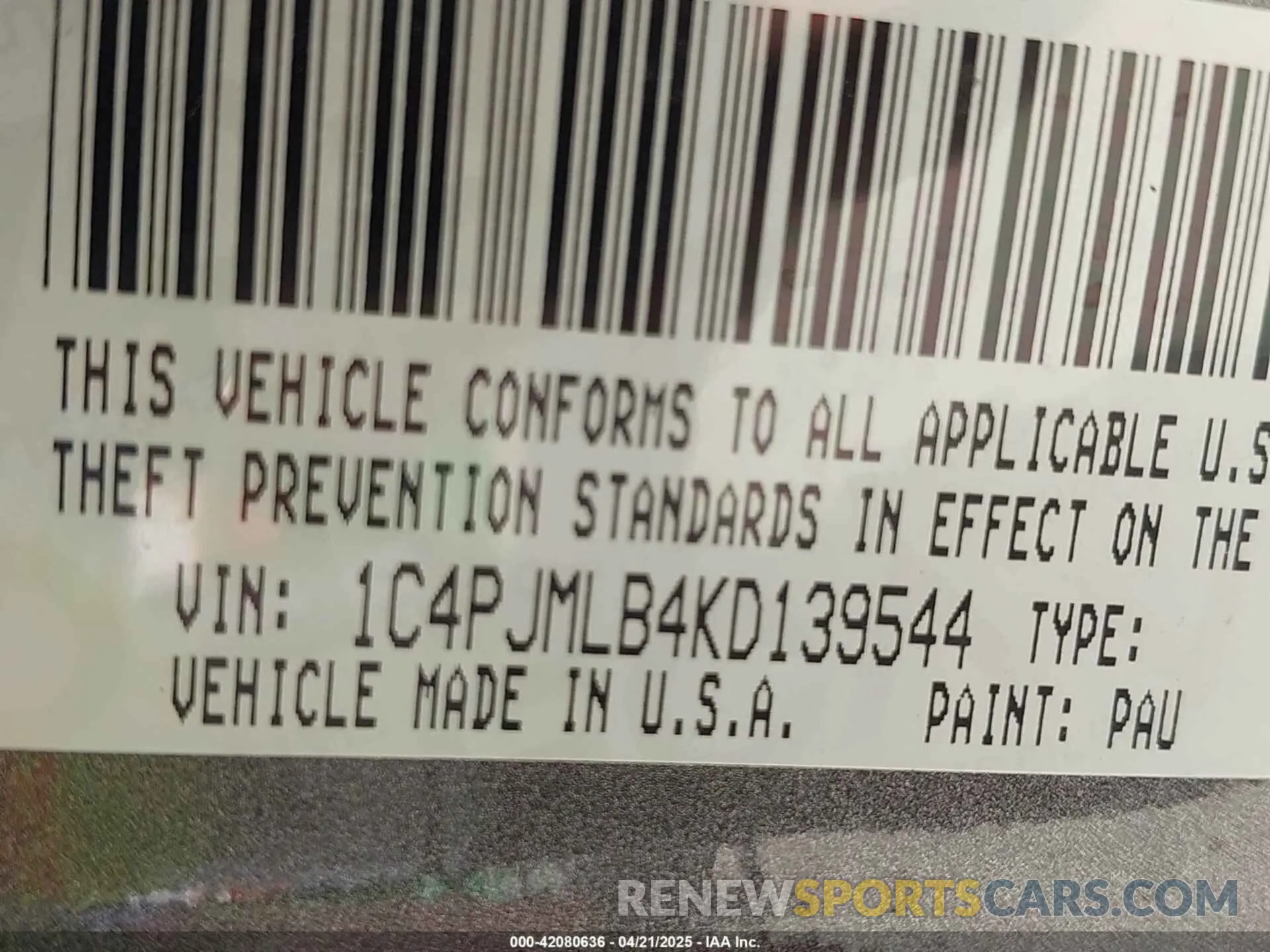 9 Photograph of a damaged car 1C4PJMLB4KD139544 JEEP CHEROKEE 2019