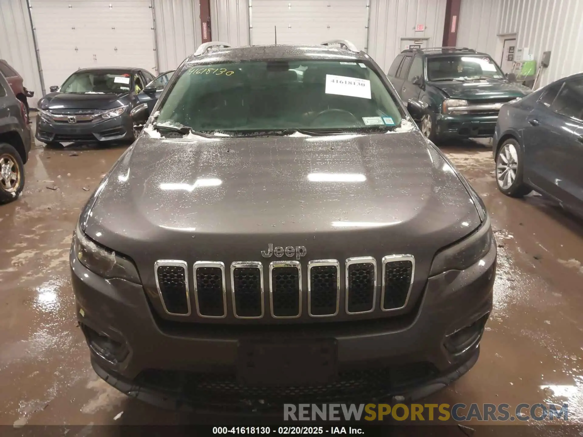 12 Photograph of a damaged car 1C4PJMLB4KD307179 JEEP CHEROKEE 2019