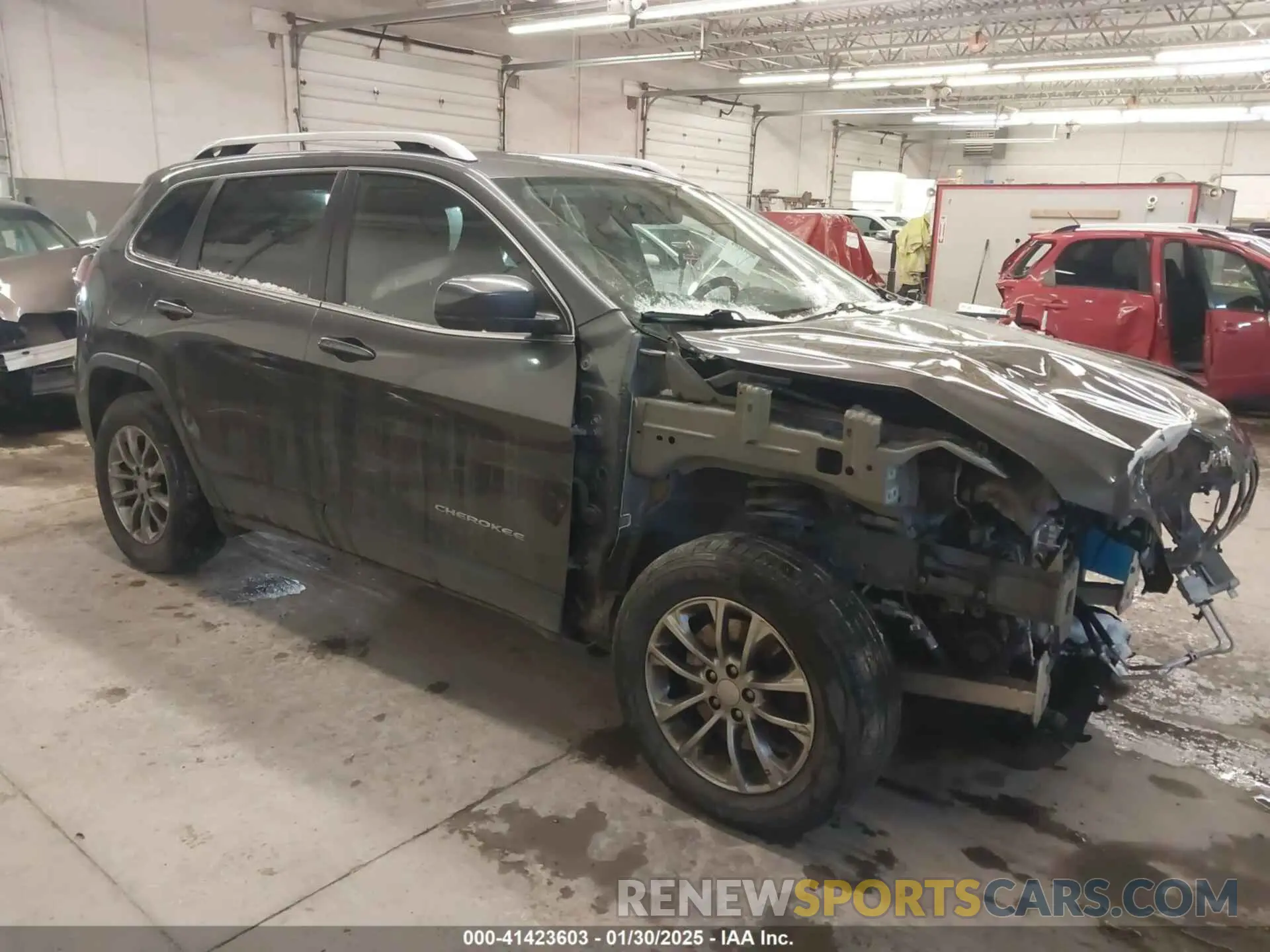1 Photograph of a damaged car 1C4PJMLB4KD458362 JEEP CHEROKEE 2019