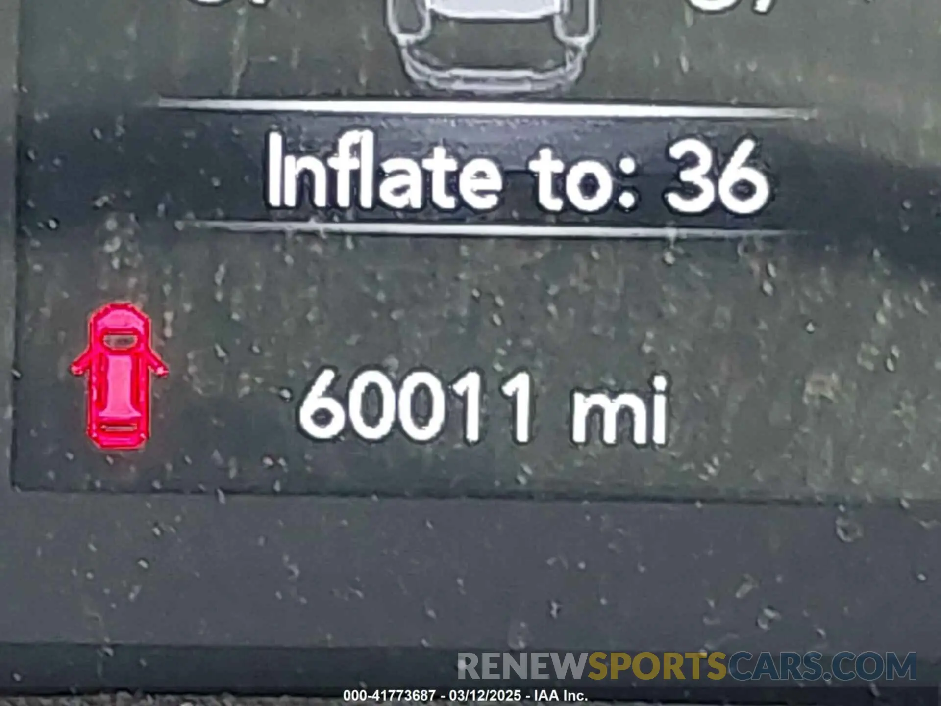 15 Photograph of a damaged car 1C4PJMLB5KD181463 JEEP CHEROKEE 2019