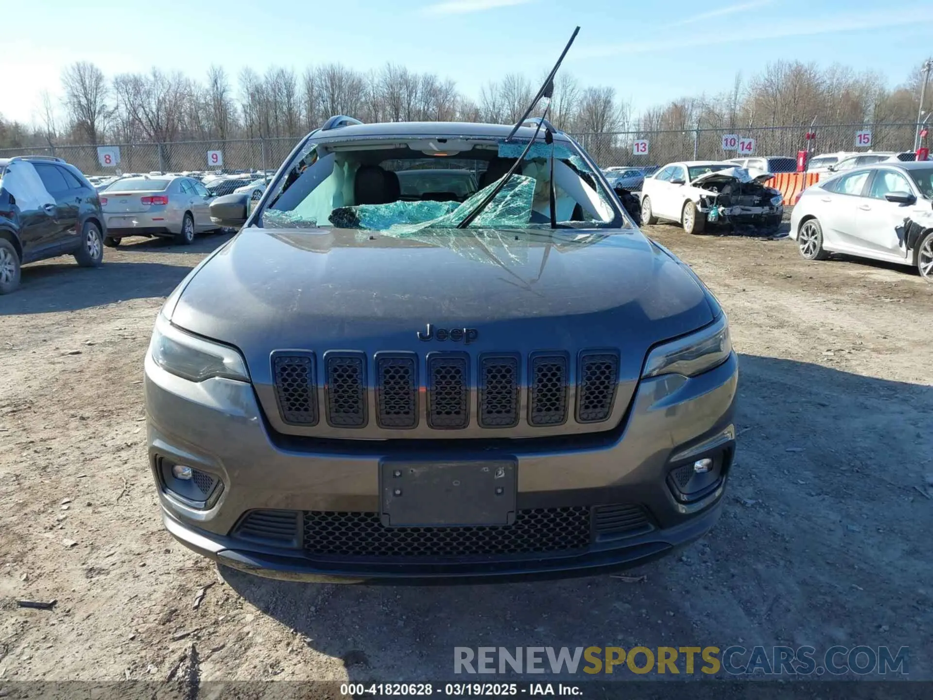 12 Photograph of a damaged car 1C4PJMLB5KD363244 JEEP CHEROKEE 2019