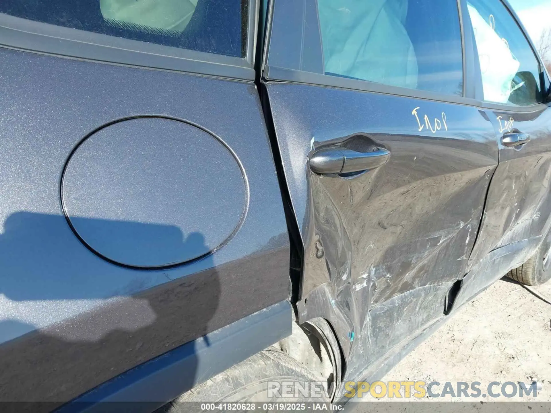 6 Photograph of a damaged car 1C4PJMLB5KD363244 JEEP CHEROKEE 2019