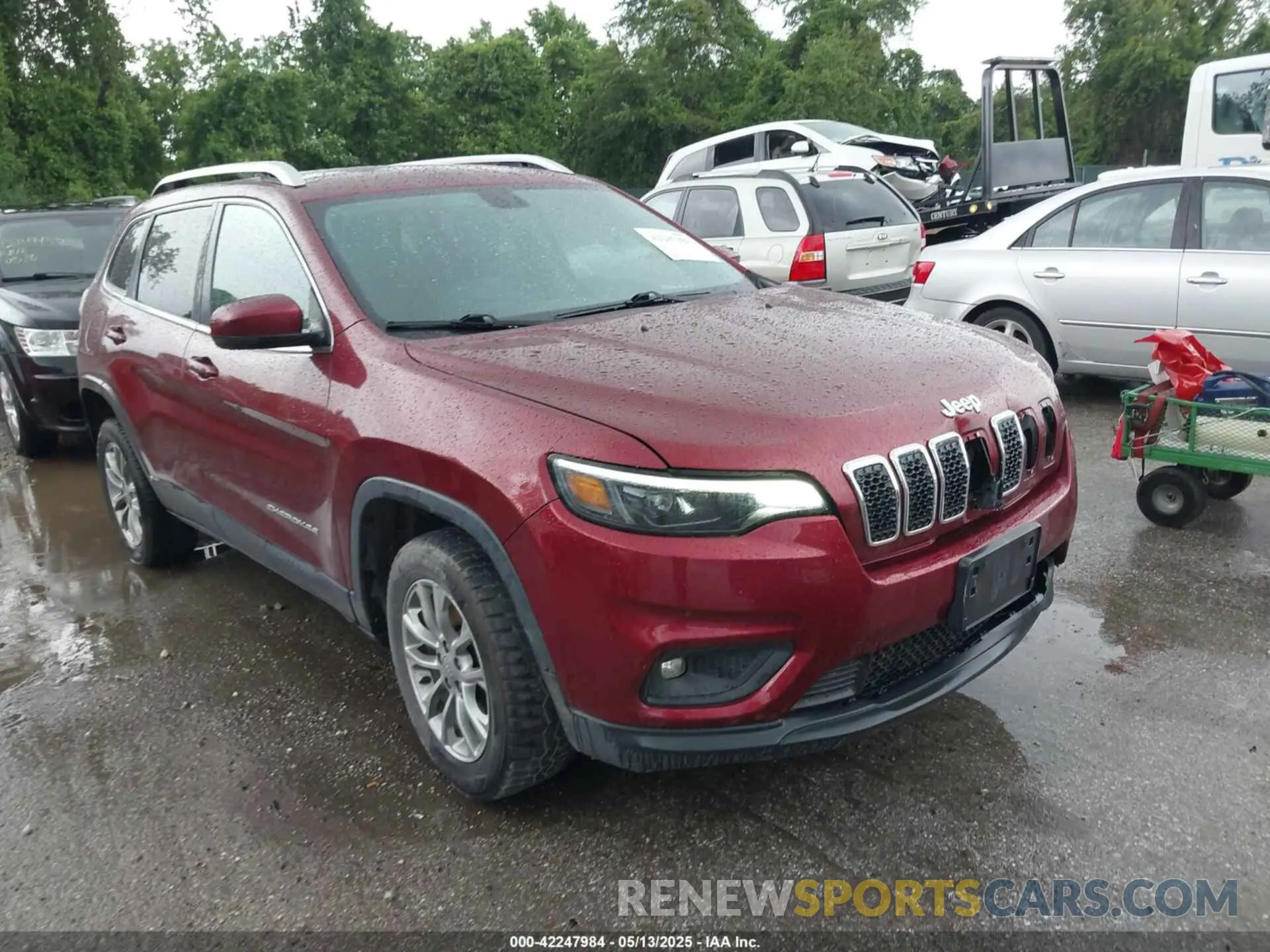 1 Photograph of a damaged car 1C4PJMLB7KD118123 JEEP CHEROKEE 2019