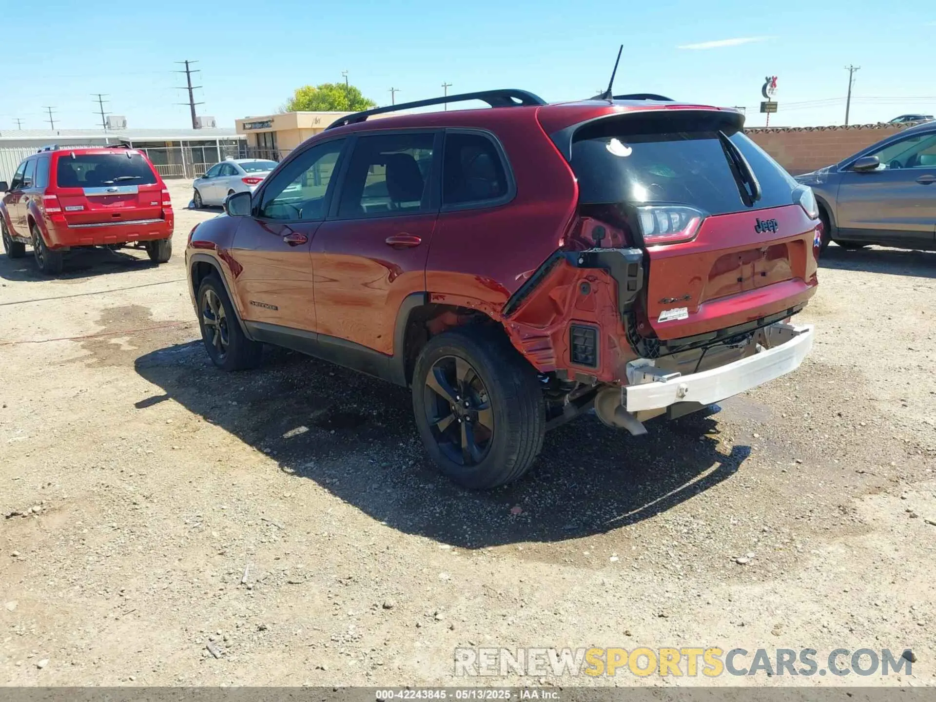 3 Photograph of a damaged car 1C4PJMLB7KD384984 JEEP CHEROKEE 2019