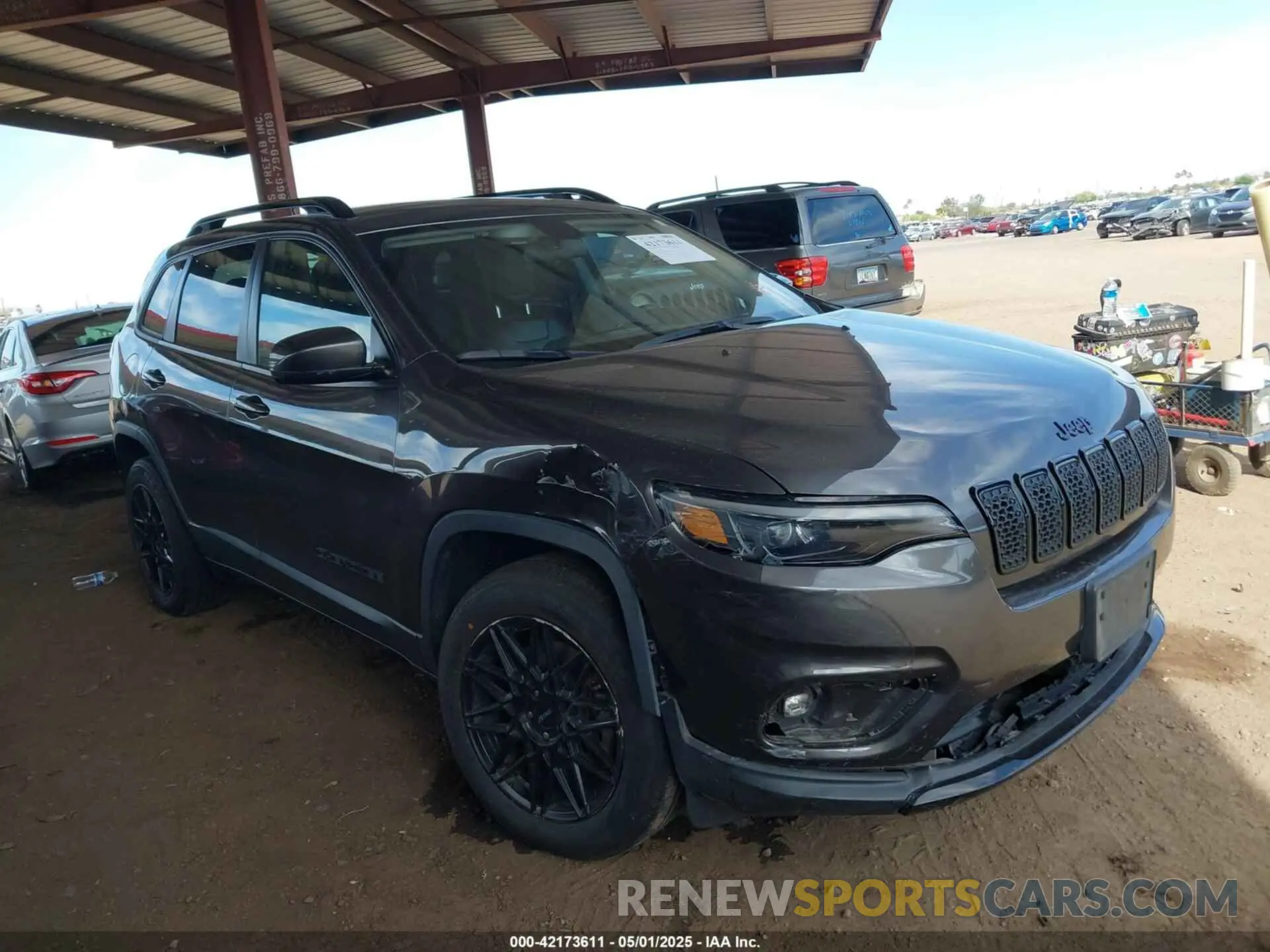 1 Photograph of a damaged car 1C4PJMLB7KD400634 JEEP CHEROKEE 2019