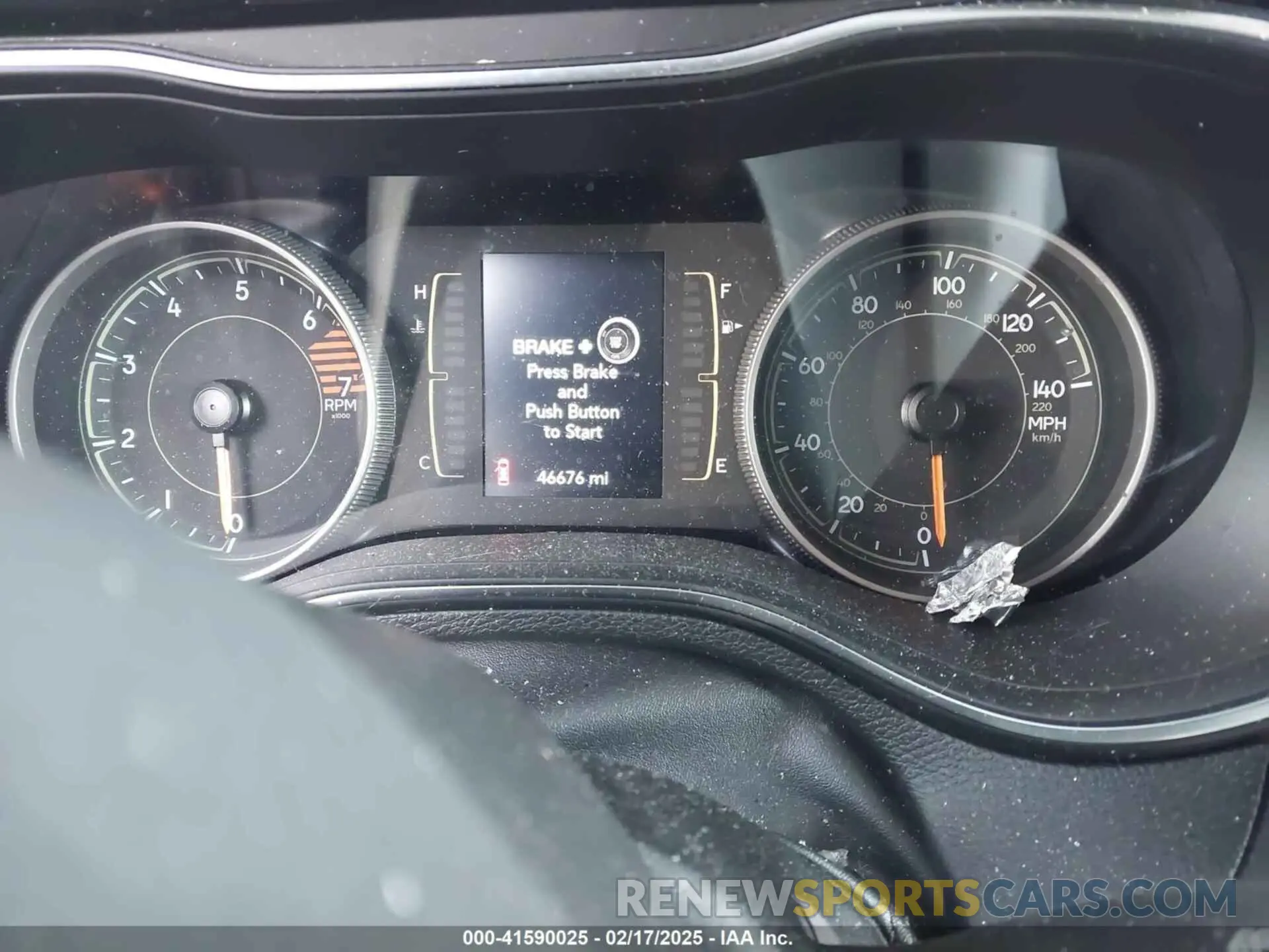 7 Photograph of a damaged car 1C4PJMLB9KD469308 JEEP CHEROKEE 2019