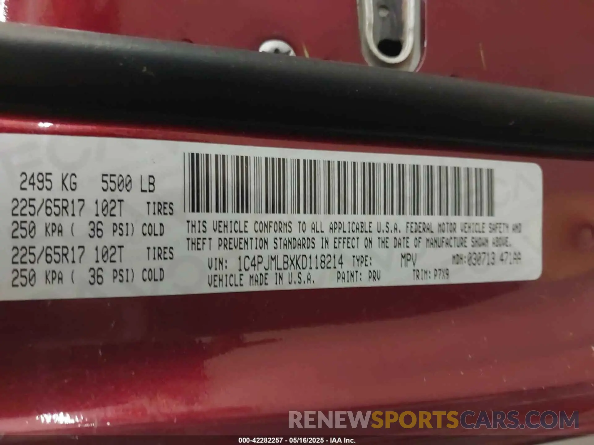 9 Photograph of a damaged car 1C4PJMLBXKD118214 JEEP CHEROKEE 2019