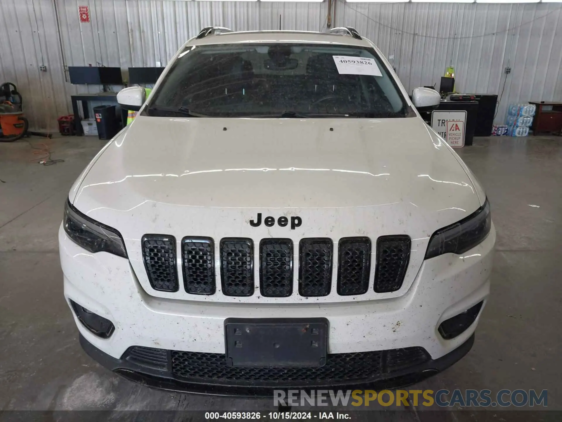 13 Photograph of a damaged car 1C4PJMLBXKD294213 JEEP CHEROKEE 2019