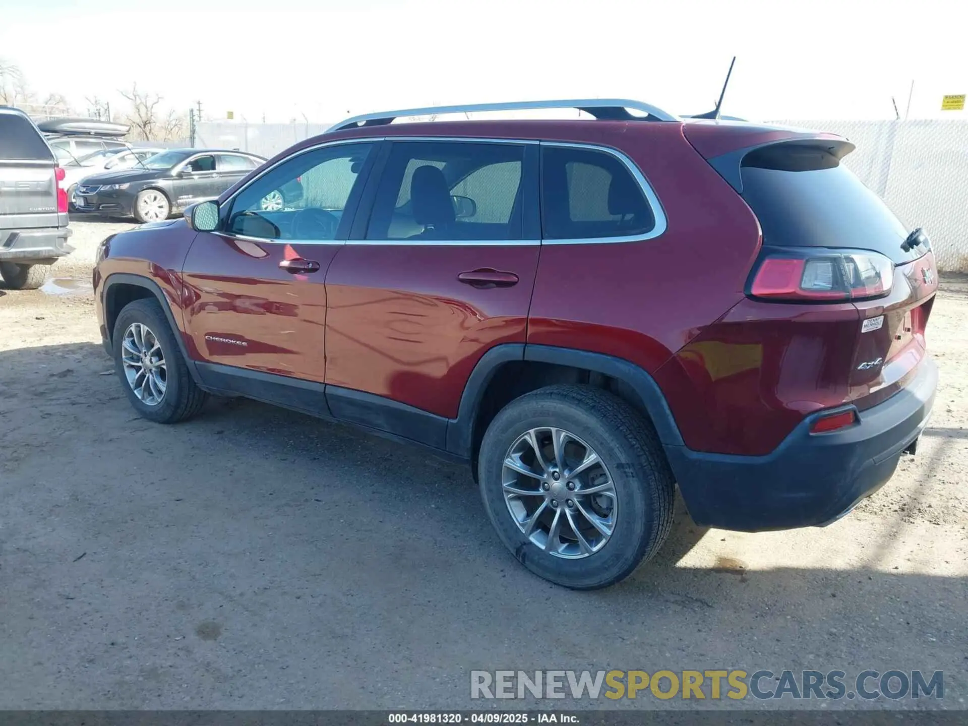 3 Photograph of a damaged car 1C4PJMLN0KD168128 JEEP CHEROKEE 2019