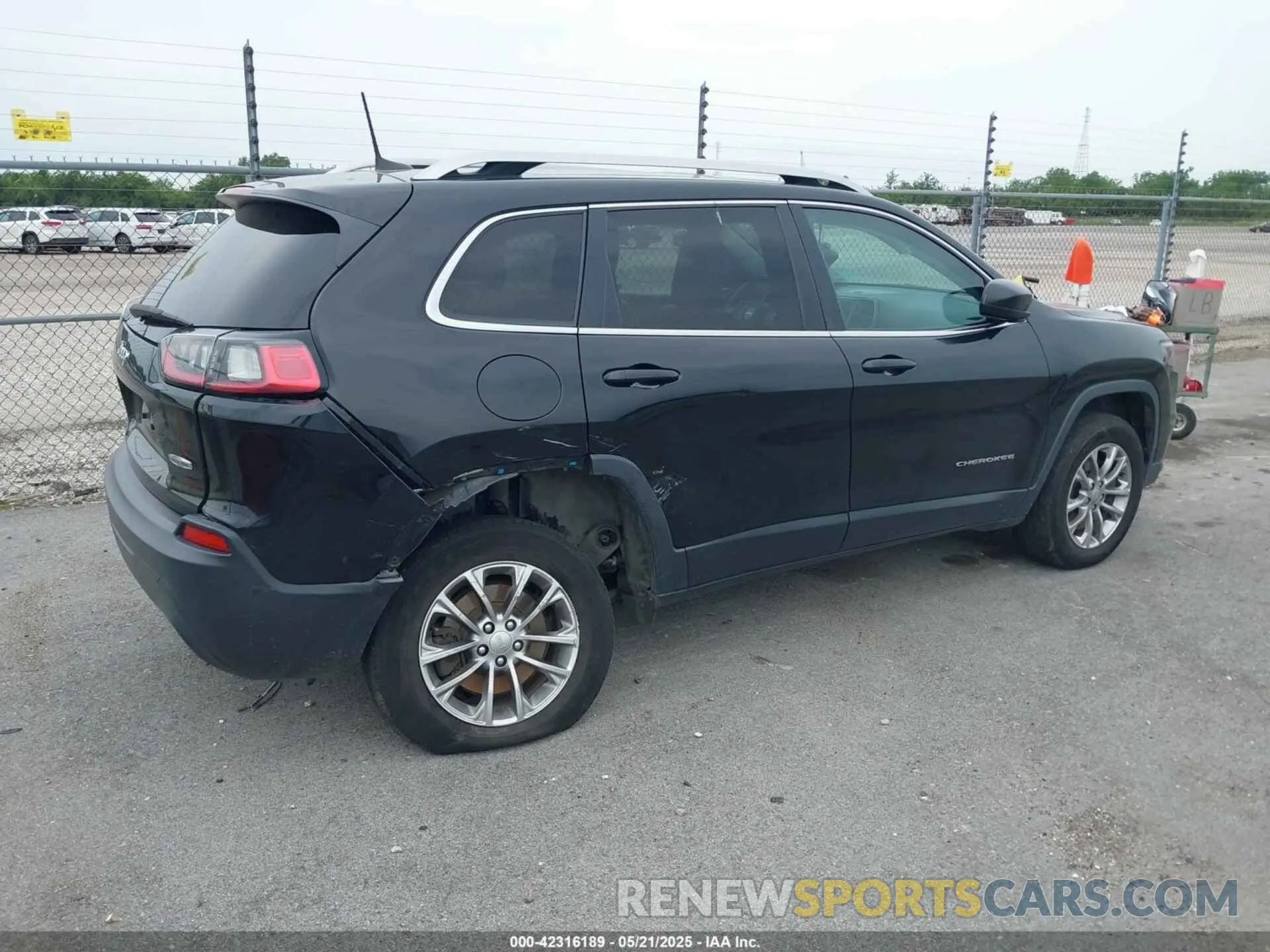6 Photograph of a damaged car 1C4PJMLN4KD167192 JEEP CHEROKEE 2019
