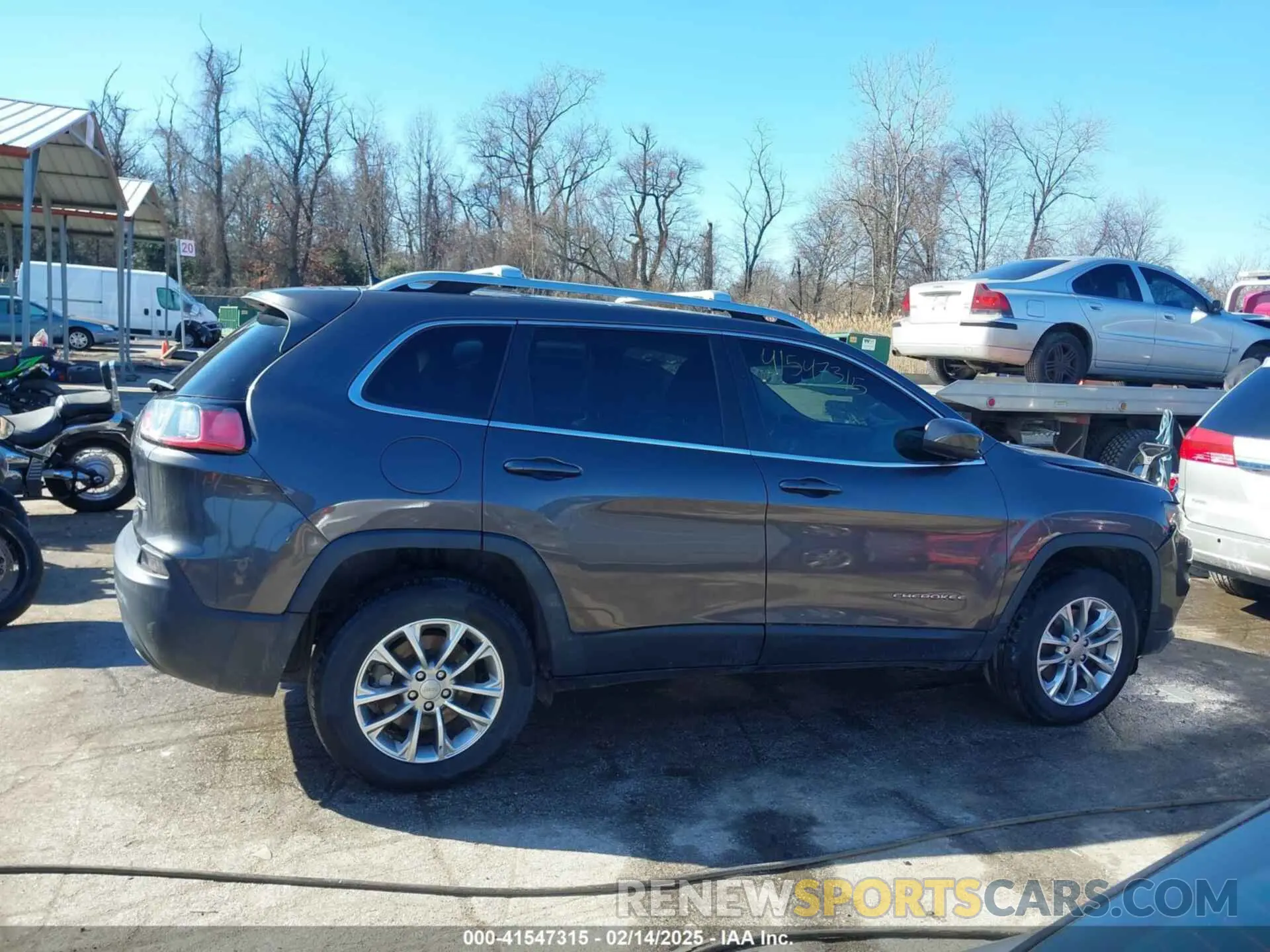 13 Photograph of a damaged car 1C4PJMLN7KD194094 JEEP CHEROKEE 2019