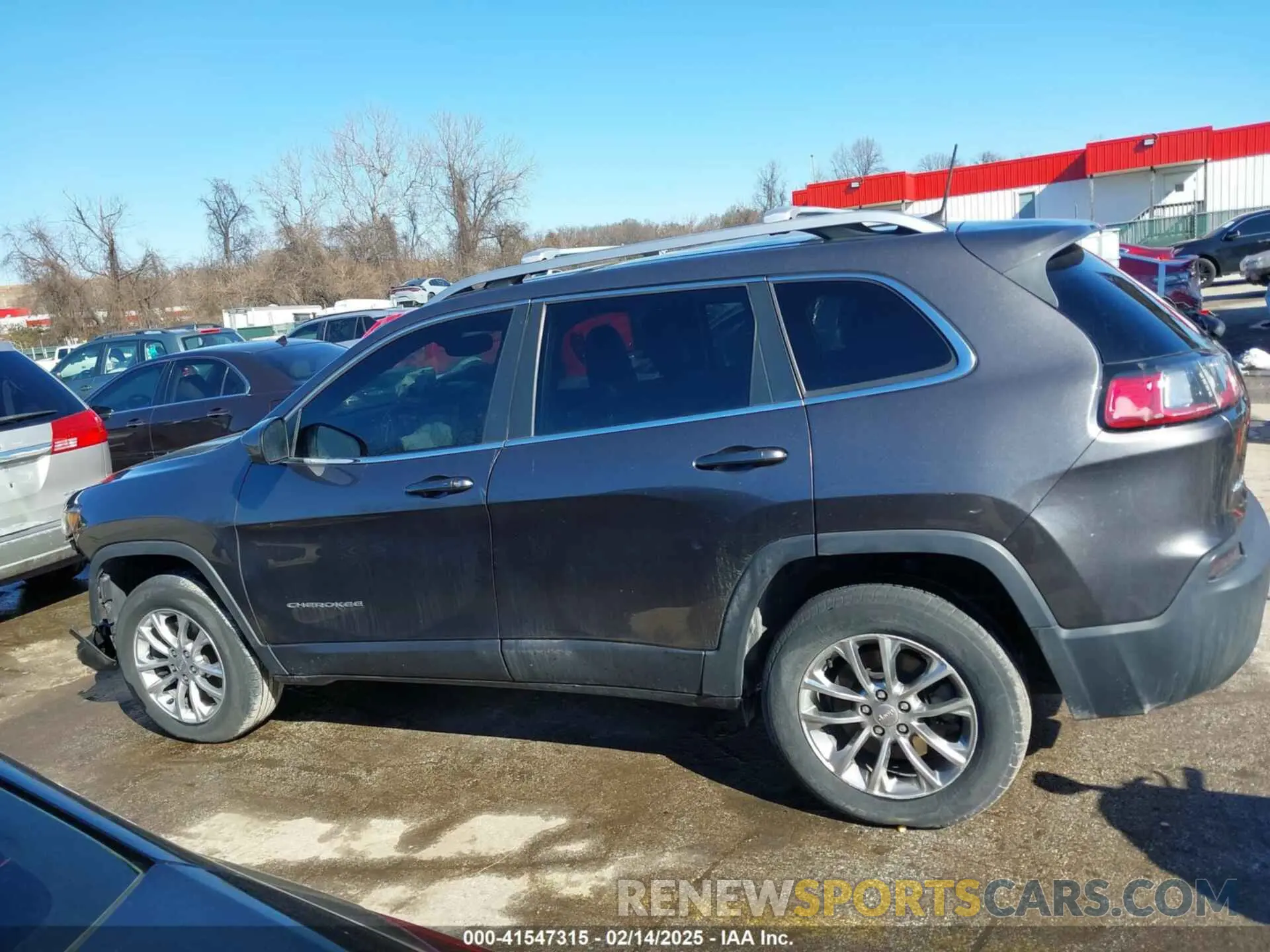 14 Photograph of a damaged car 1C4PJMLN7KD194094 JEEP CHEROKEE 2019