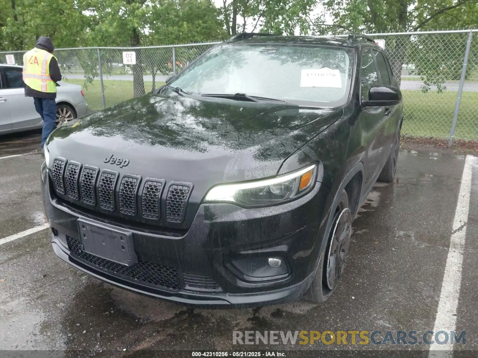 2 Photograph of a damaged car 1C4PJMLN7KD487994 JEEP CHEROKEE 2019