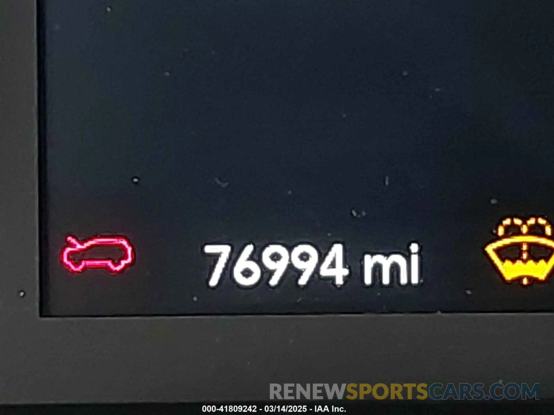 15 Photograph of a damaged car 1C4PJMLX0KD108416 JEEP CHEROKEE 2019
