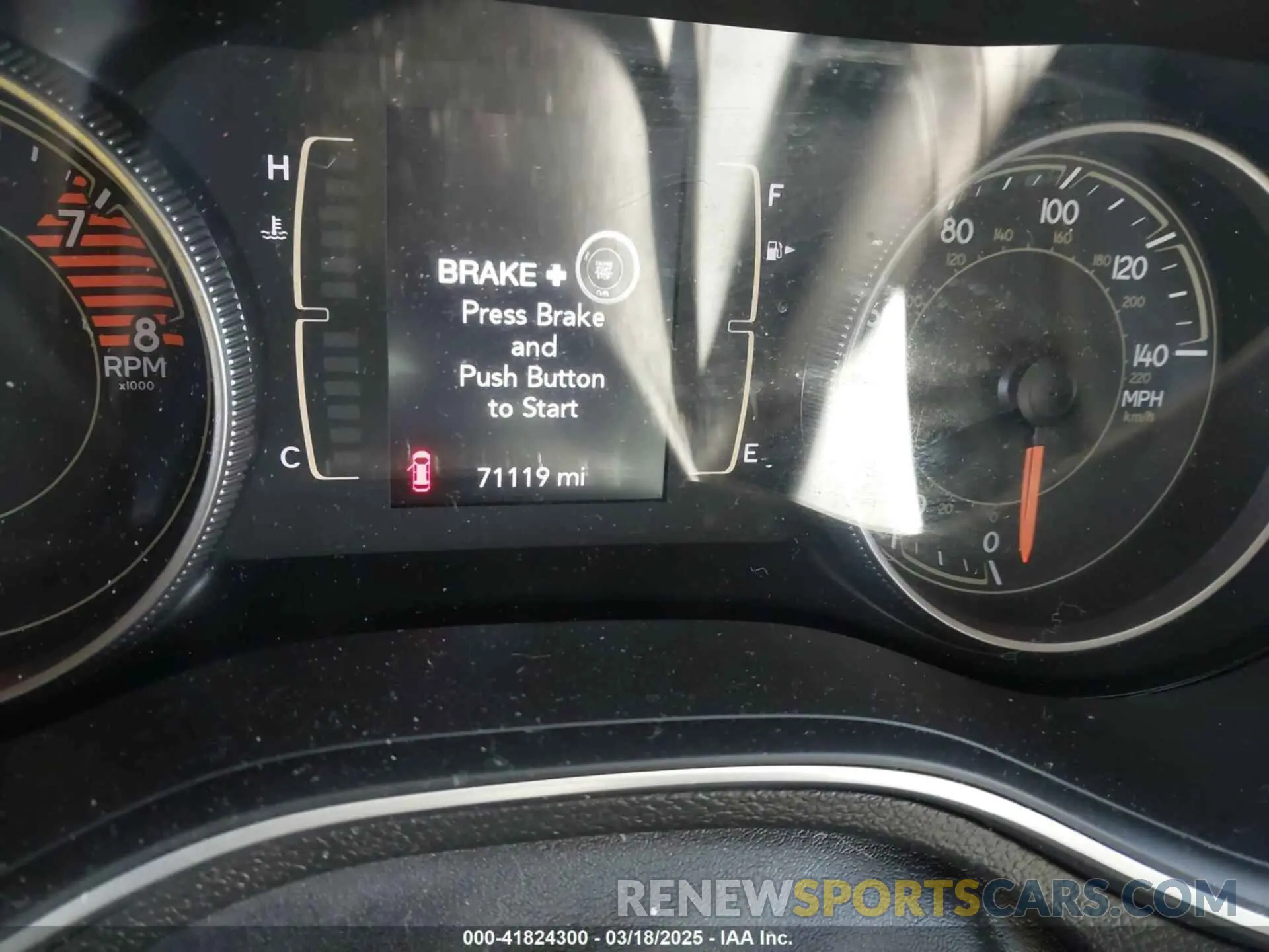 15 Photograph of a damaged car 1C4PJMLX0KD123482 JEEP CHEROKEE 2019