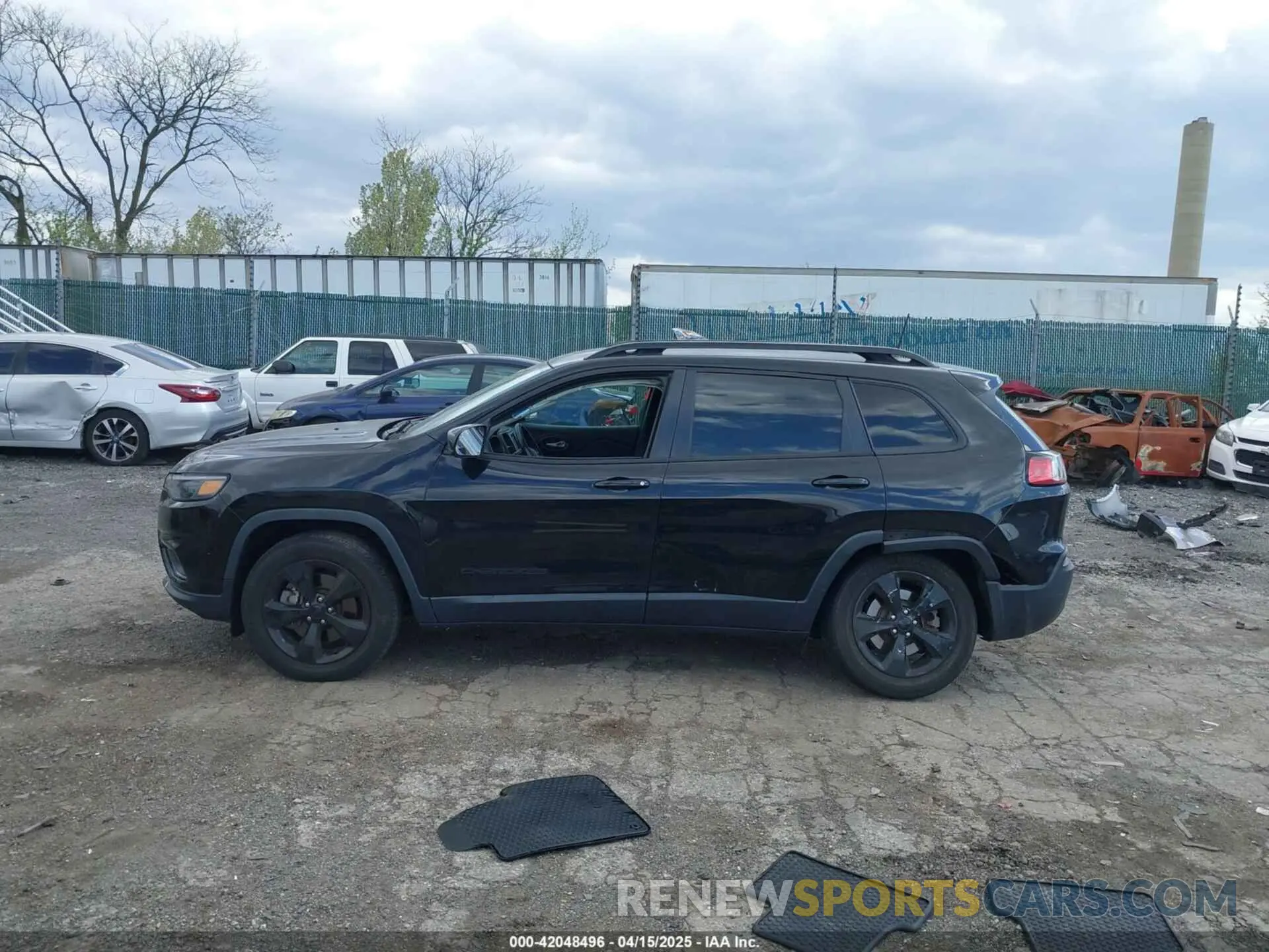 13 Photograph of a damaged car 1C4PJMLX0KD476756 JEEP CHEROKEE 2019