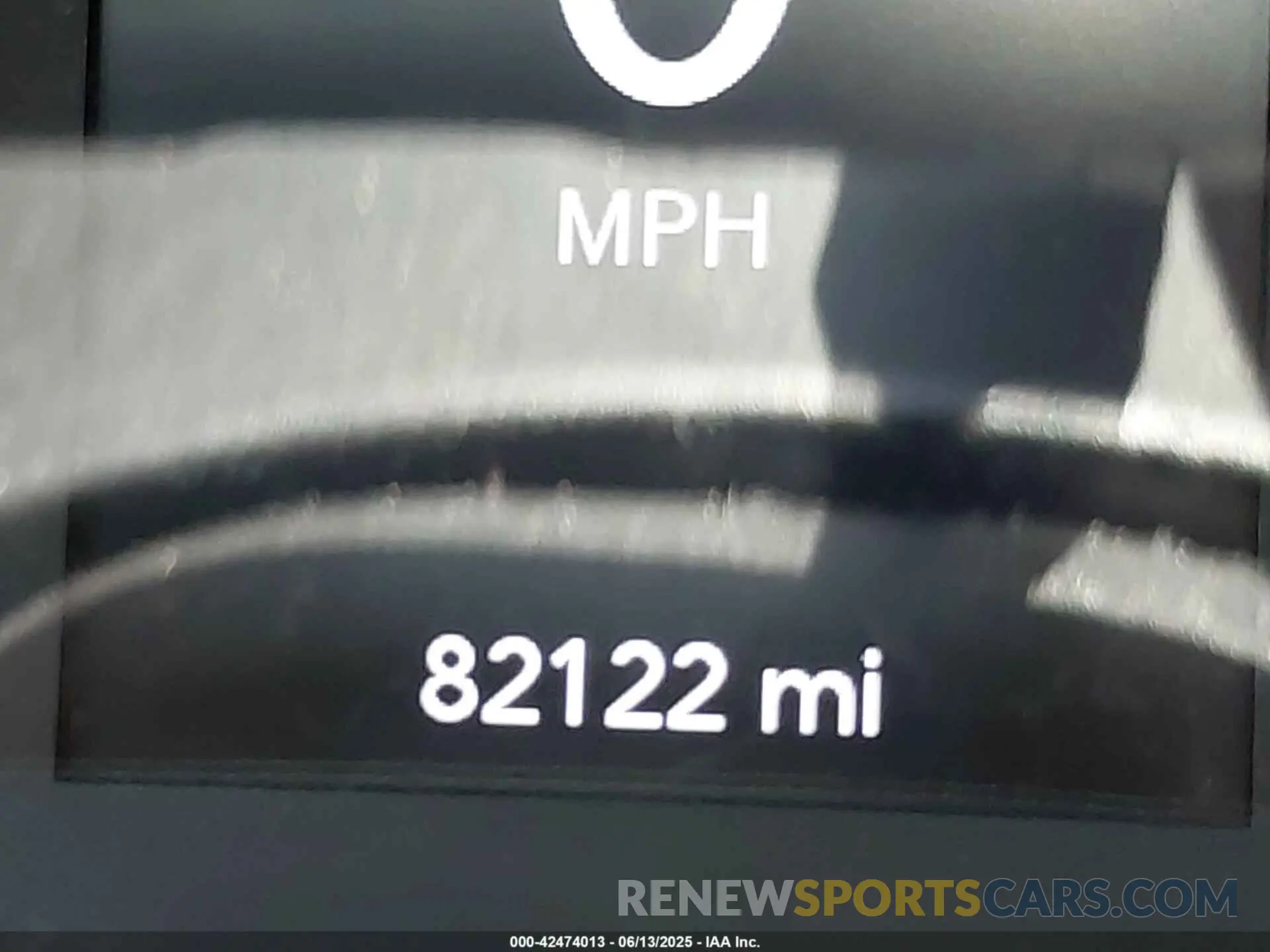 15 Photograph of a damaged car 1C4PJMLX3KD105008 JEEP CHEROKEE 2019
