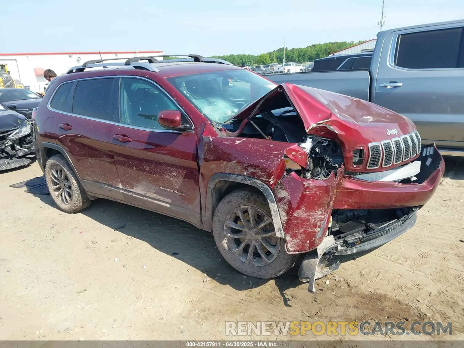 1 Photograph of a damaged car 1C4PJMLX7KD252805 JEEP CHEROKEE 2019