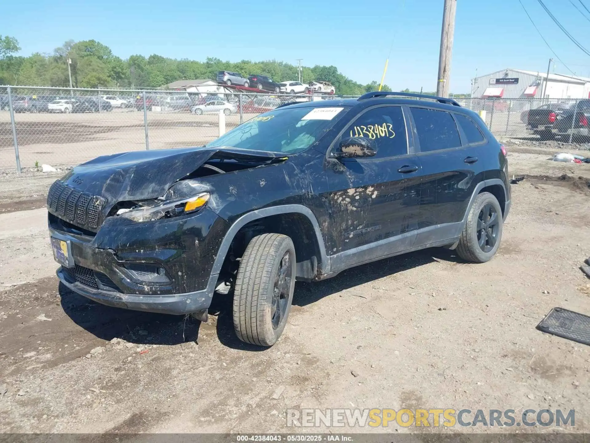 2 Photograph of a damaged car 1C4PJMLX8KD432780 JEEP CHEROKEE 2019