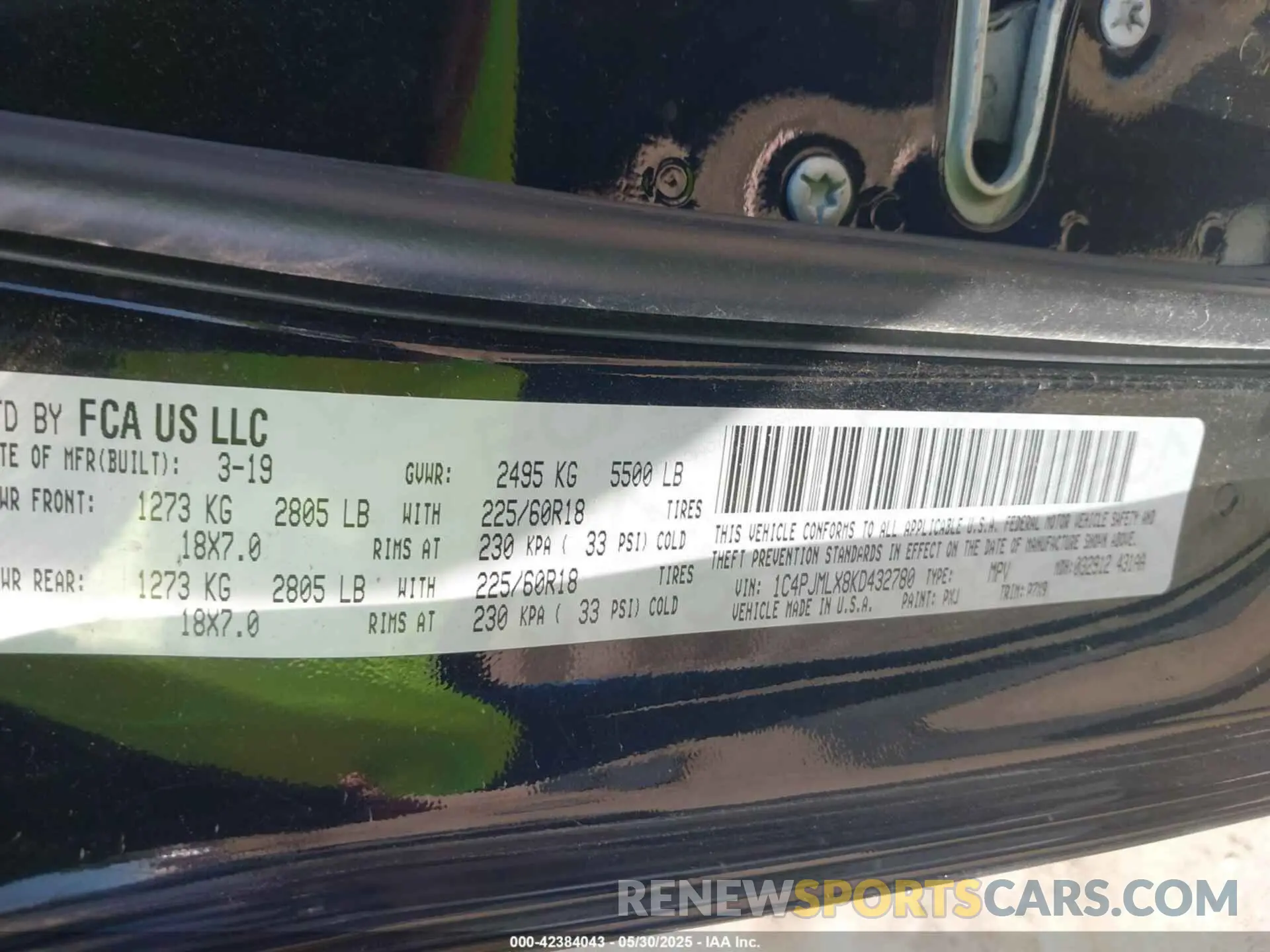 9 Photograph of a damaged car 1C4PJMLX8KD432780 JEEP CHEROKEE 2019