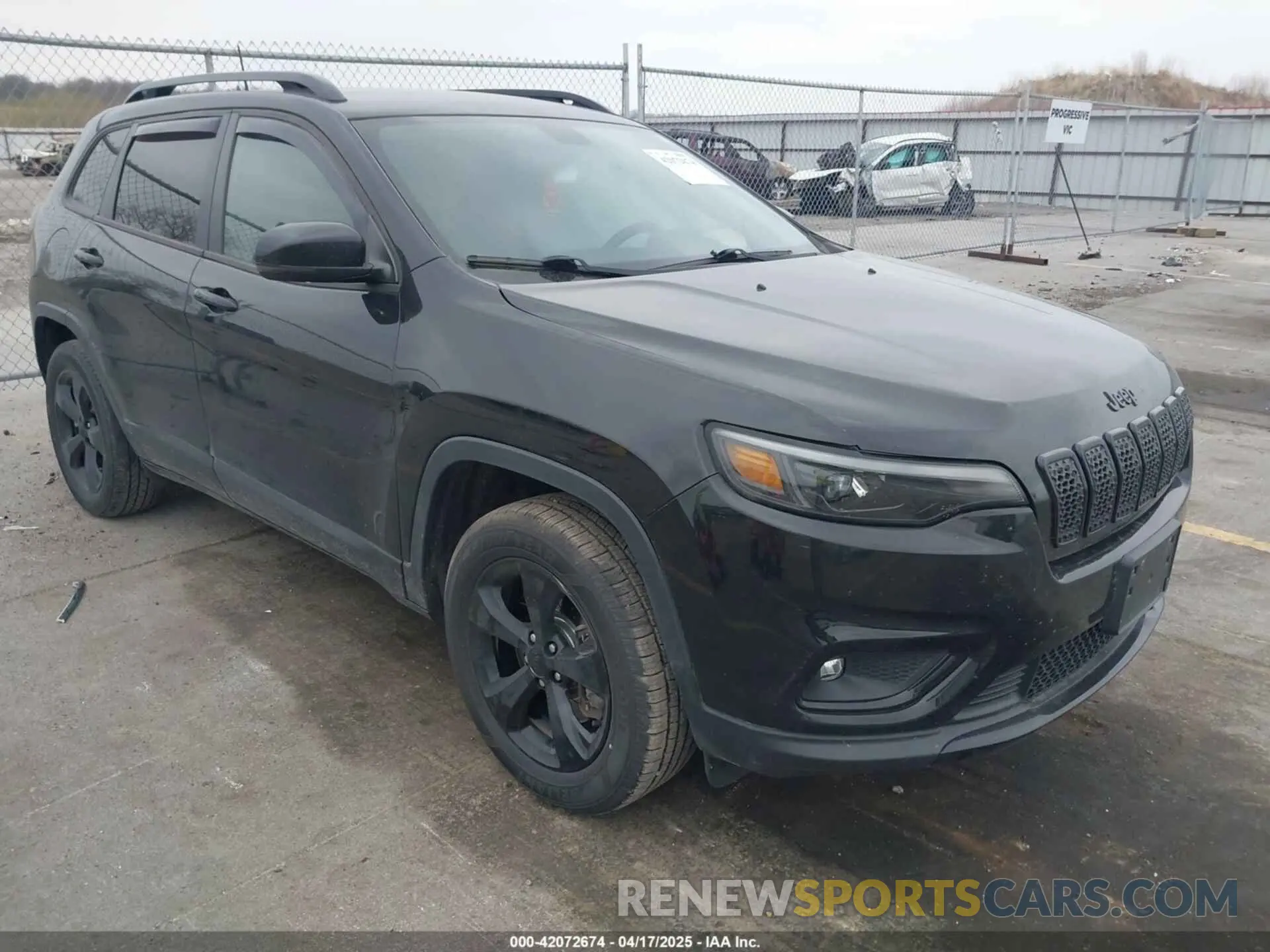 1 Photograph of a damaged car 1C4PJMLX8KD484071 JEEP CHEROKEE 2019