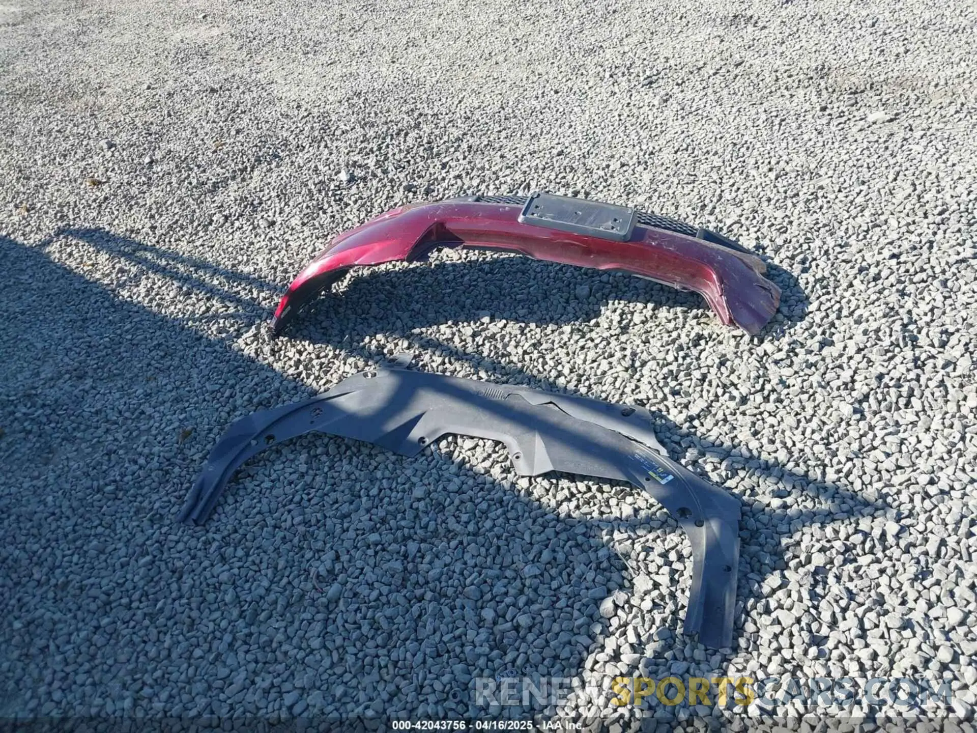 12 Photograph of a damaged car 1C4PJMLXXKD223718 JEEP CHEROKEE 2019