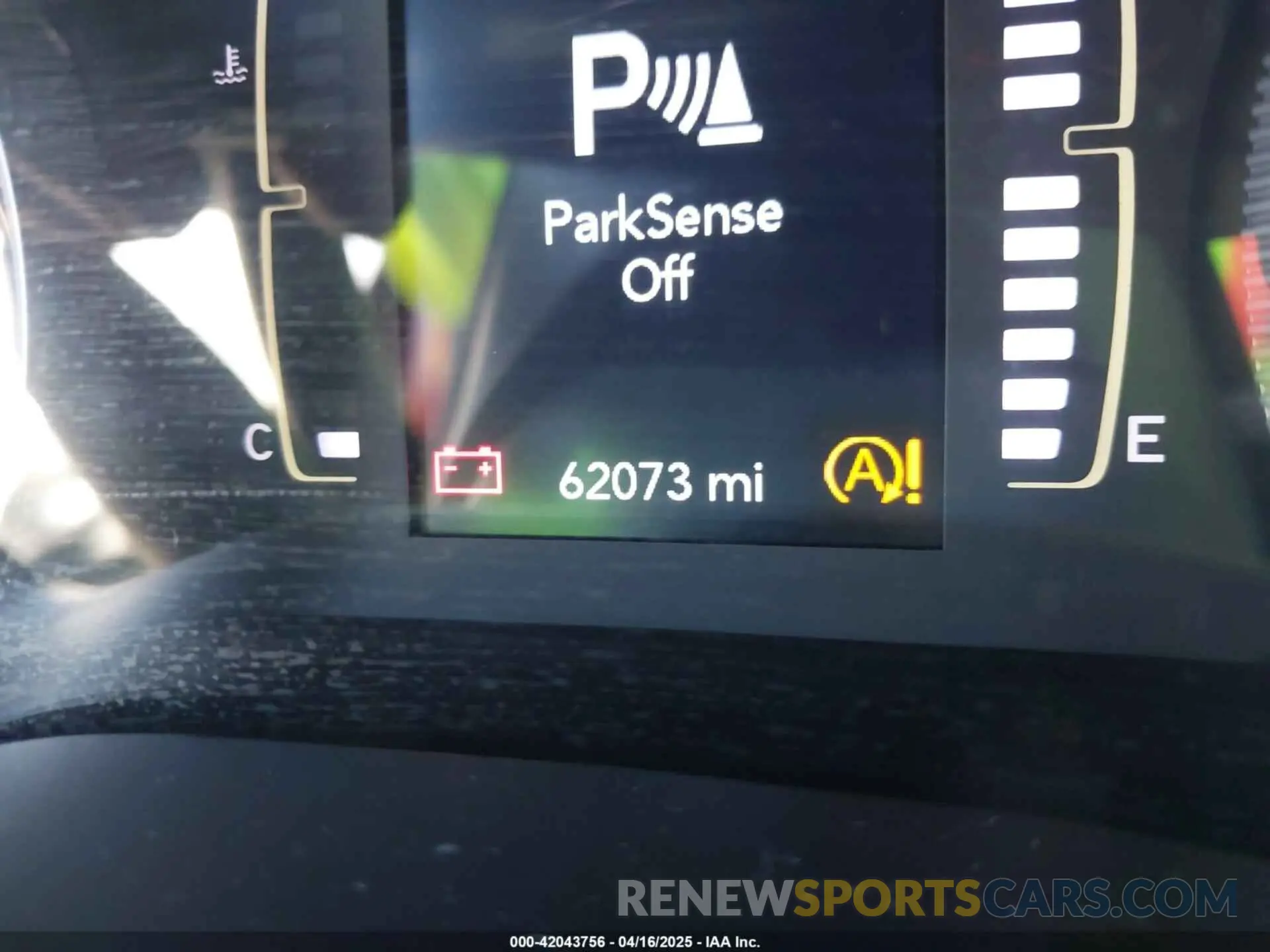 16 Photograph of a damaged car 1C4PJMLXXKD223718 JEEP CHEROKEE 2019
