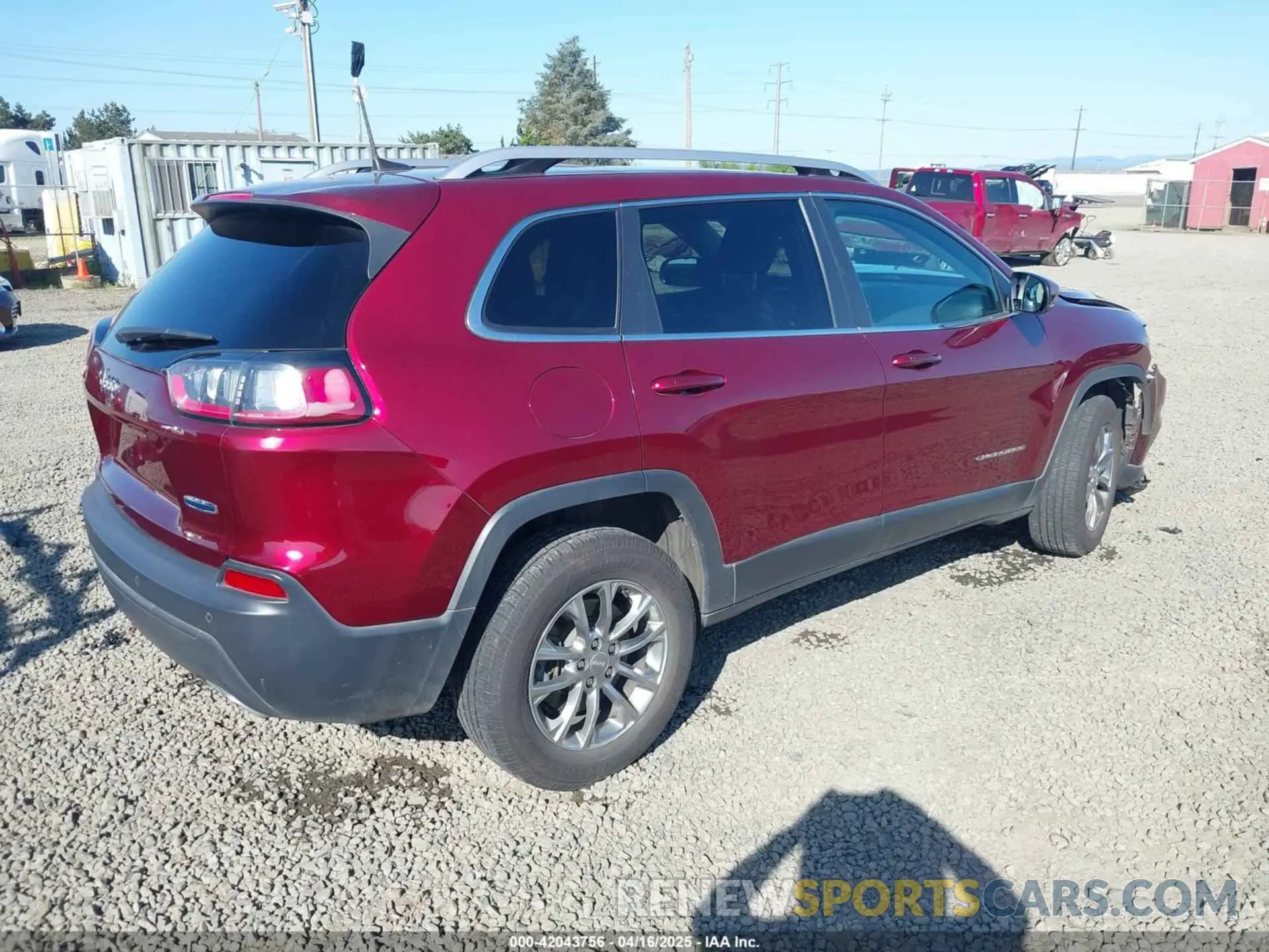 4 Photograph of a damaged car 1C4PJMLXXKD223718 JEEP CHEROKEE 2019