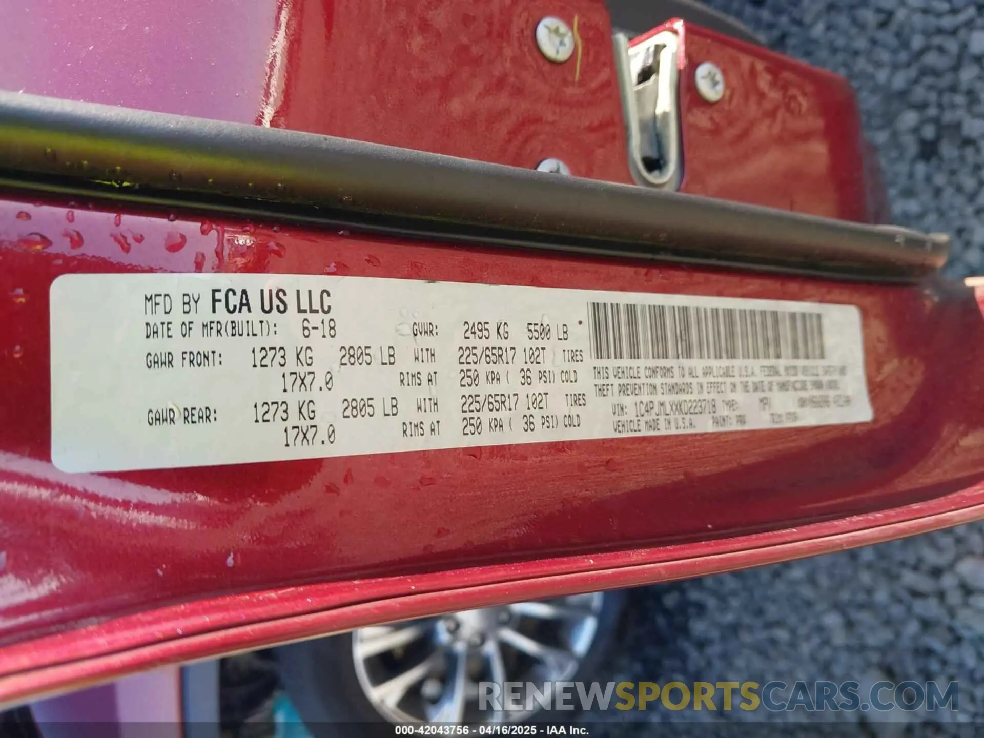 9 Photograph of a damaged car 1C4PJMLXXKD223718 JEEP CHEROKEE 2019