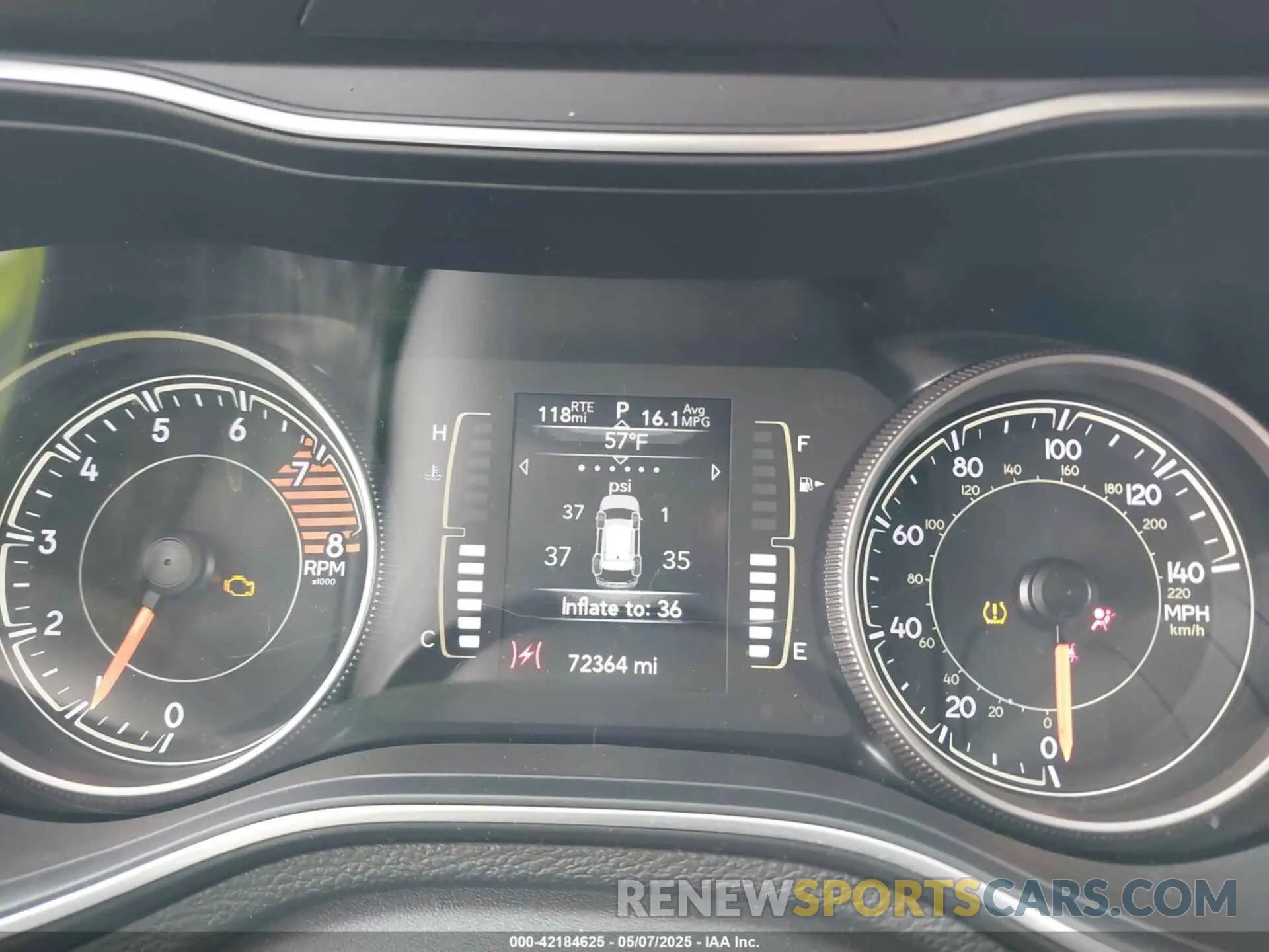 7 Photograph of a damaged car 1C4PJMLXXKD478076 JEEP CHEROKEE 2019