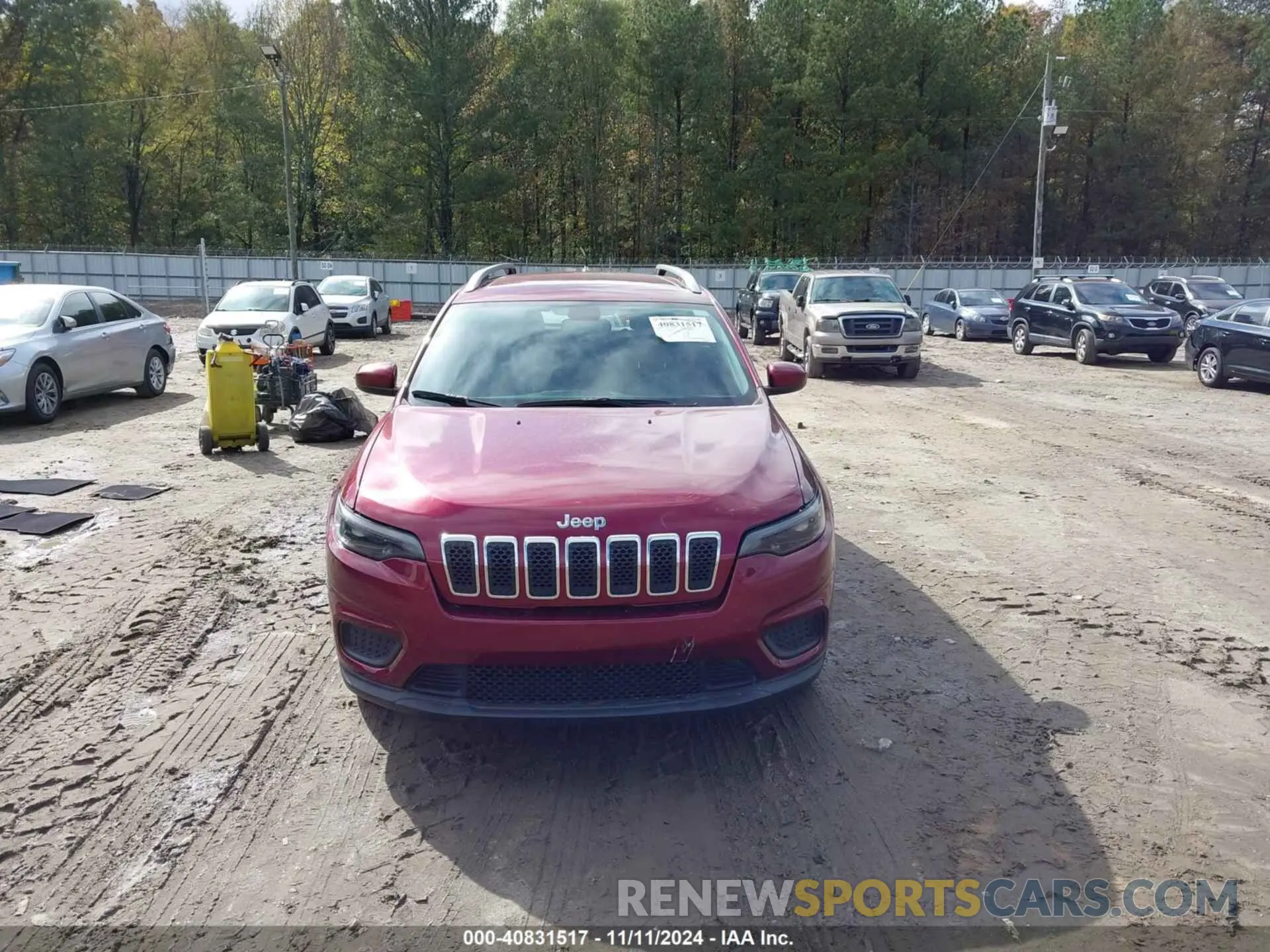 12 Photograph of a damaged car 1C4PJLCB1LD507688 JEEP CHEROKEE 2020
