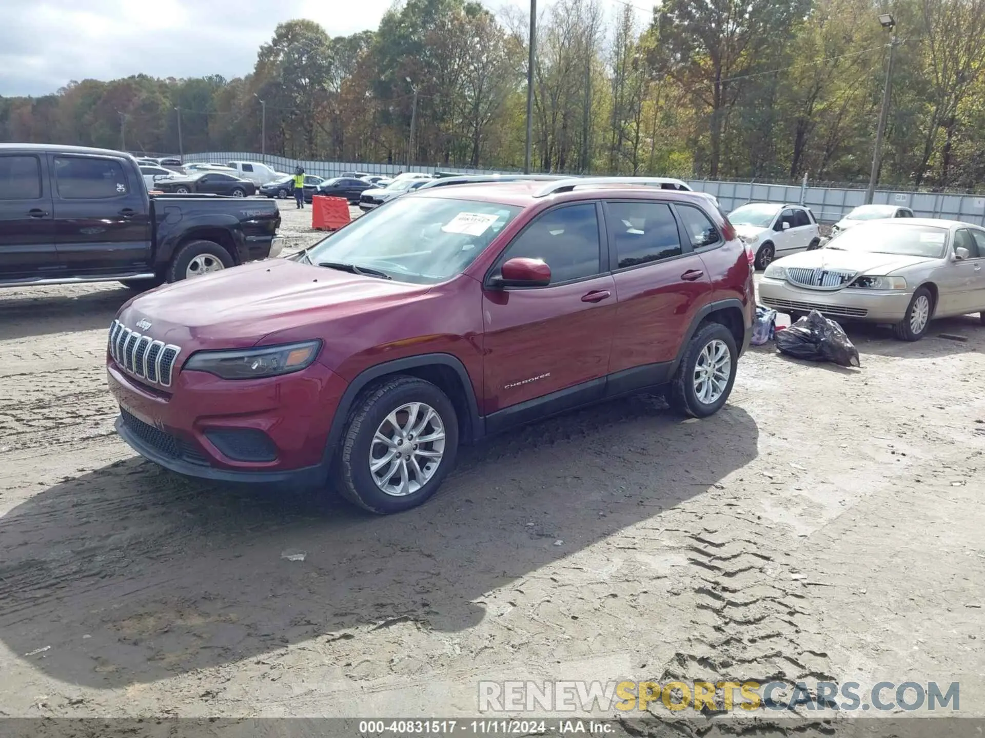 2 Photograph of a damaged car 1C4PJLCB1LD507688 JEEP CHEROKEE 2020