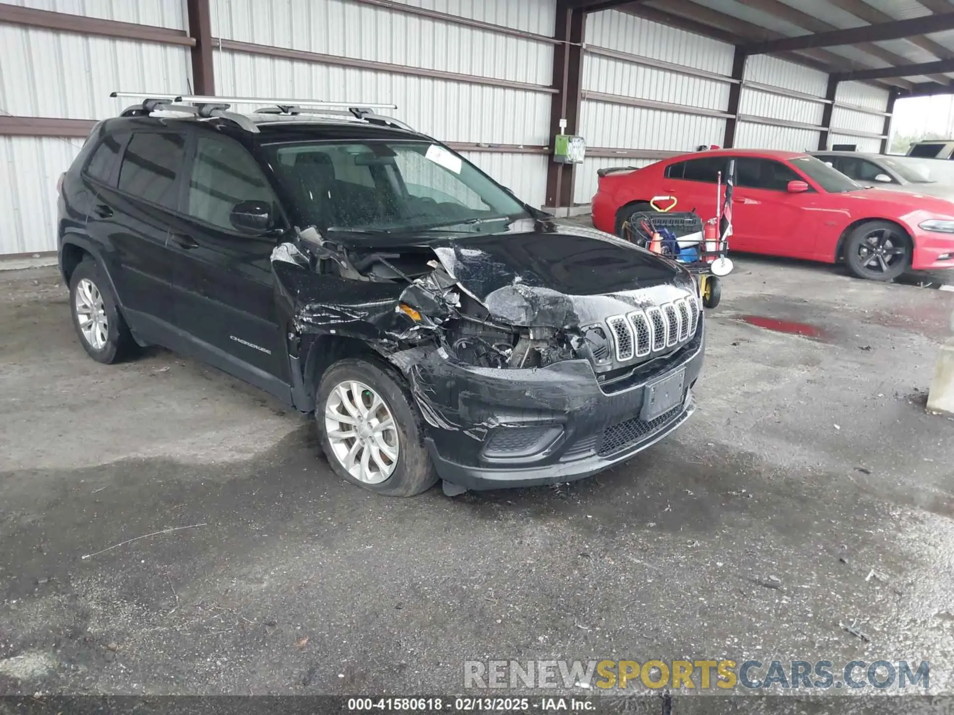 1 Photograph of a damaged car 1C4PJLCB1LD535765 JEEP CHEROKEE 2020