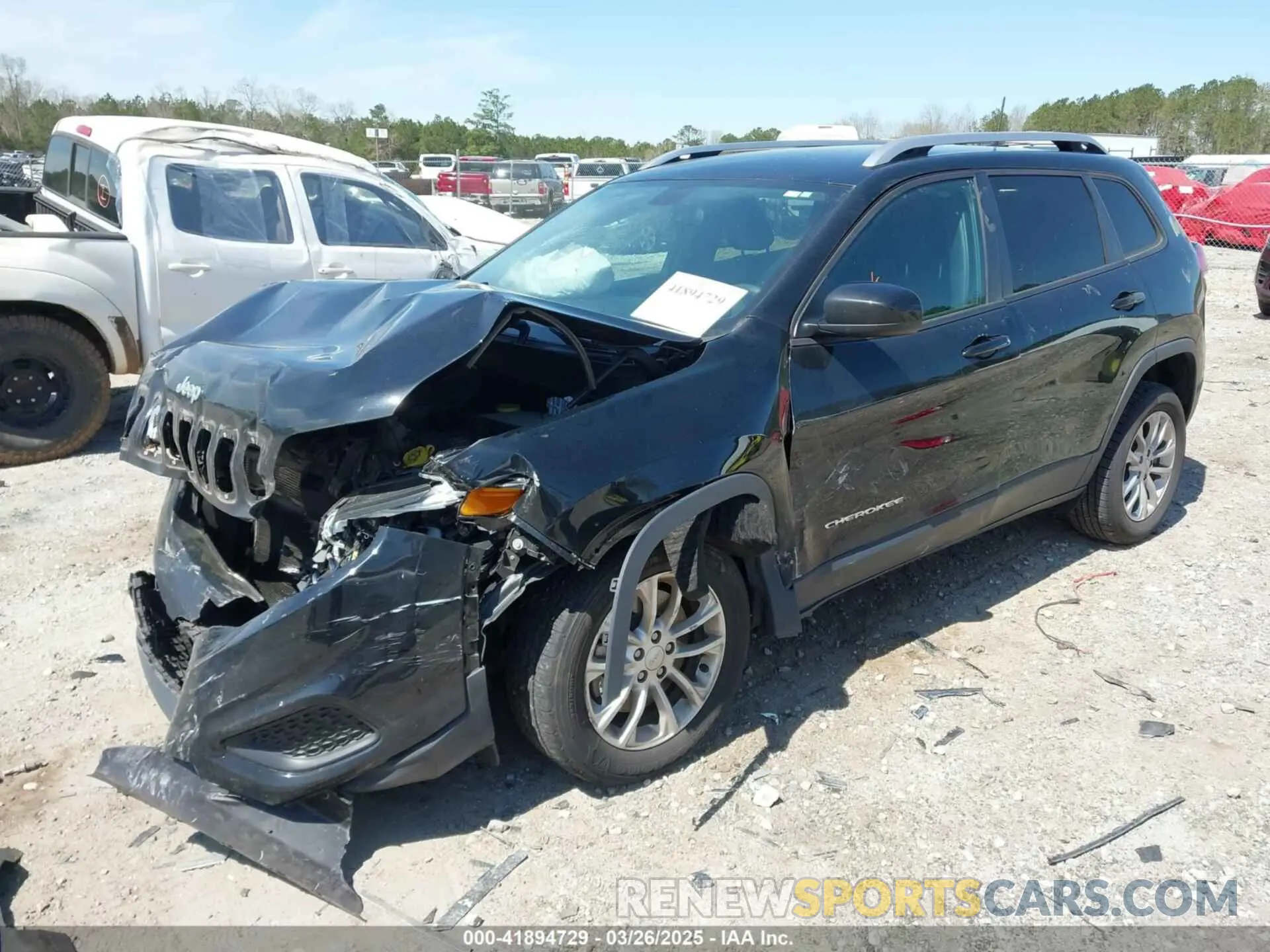 2 Photograph of a damaged car 1C4PJLCB2LD581248 JEEP CHEROKEE 2020