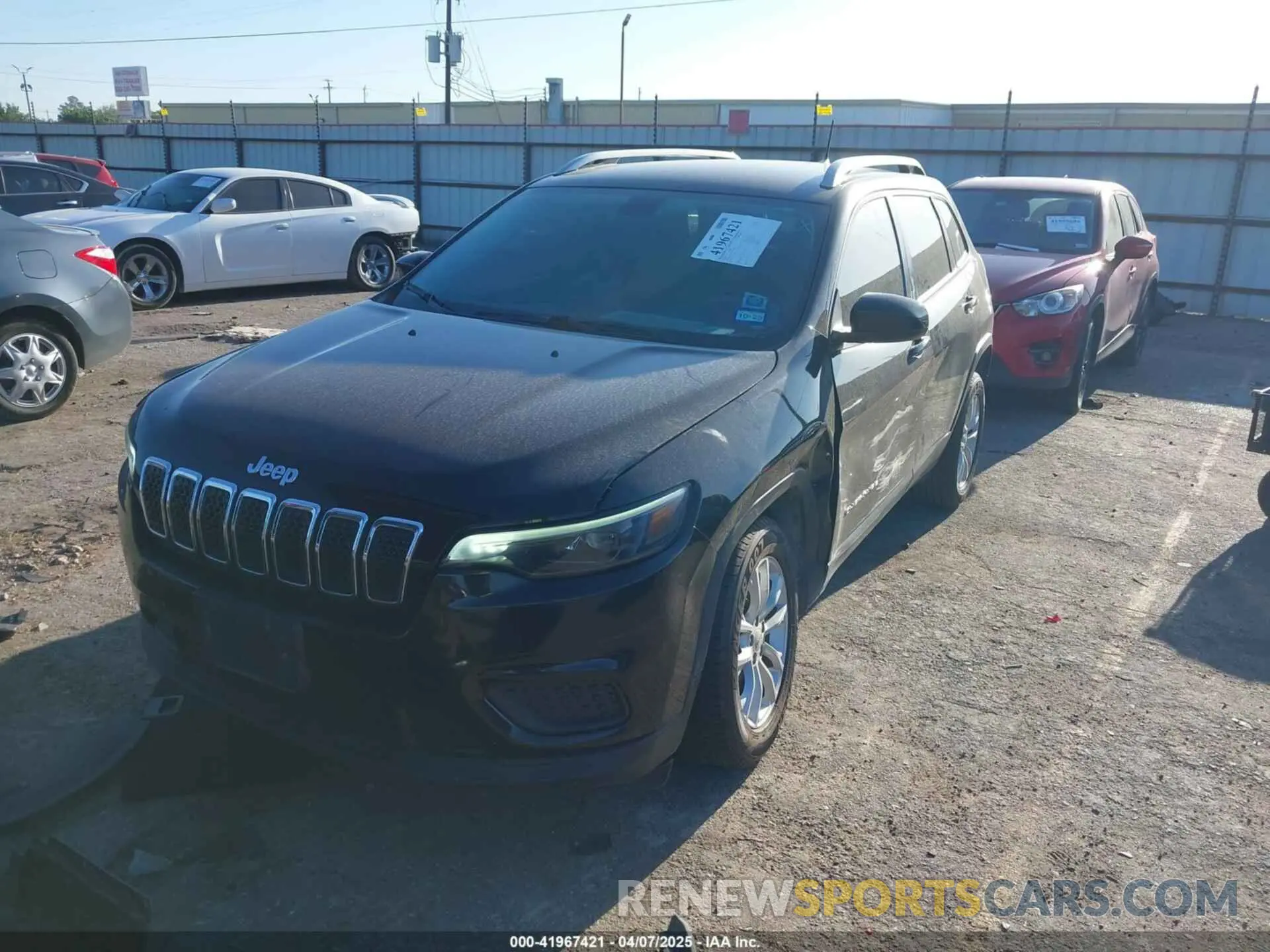 2 Photograph of a damaged car 1C4PJLCB7LD561691 JEEP CHEROKEE 2020
