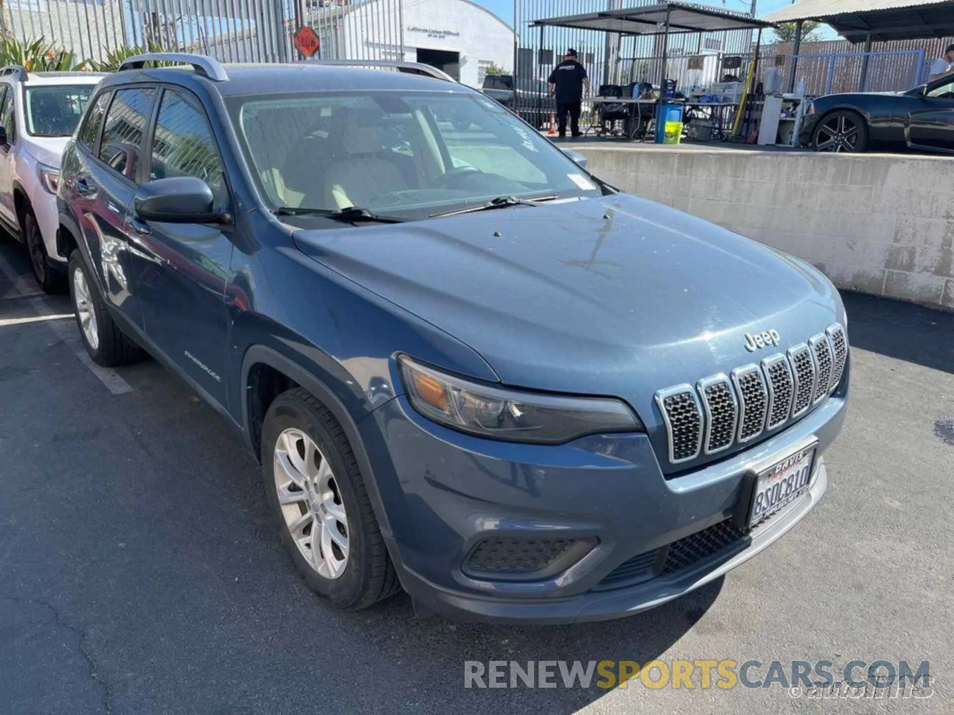 10 Photograph of a damaged car 1C4PJLCB7LD645087 JEEP CHEROKEE 2020