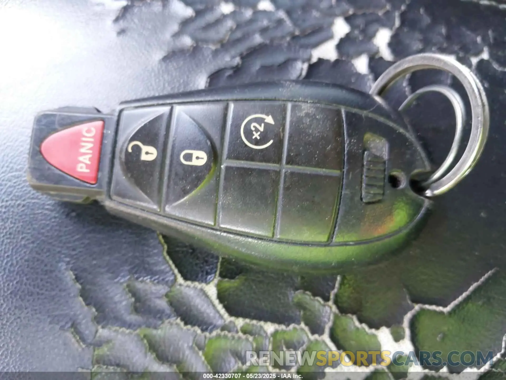 11 Photograph of a damaged car 1C4PJLCB7LD645140 JEEP CHEROKEE 2020